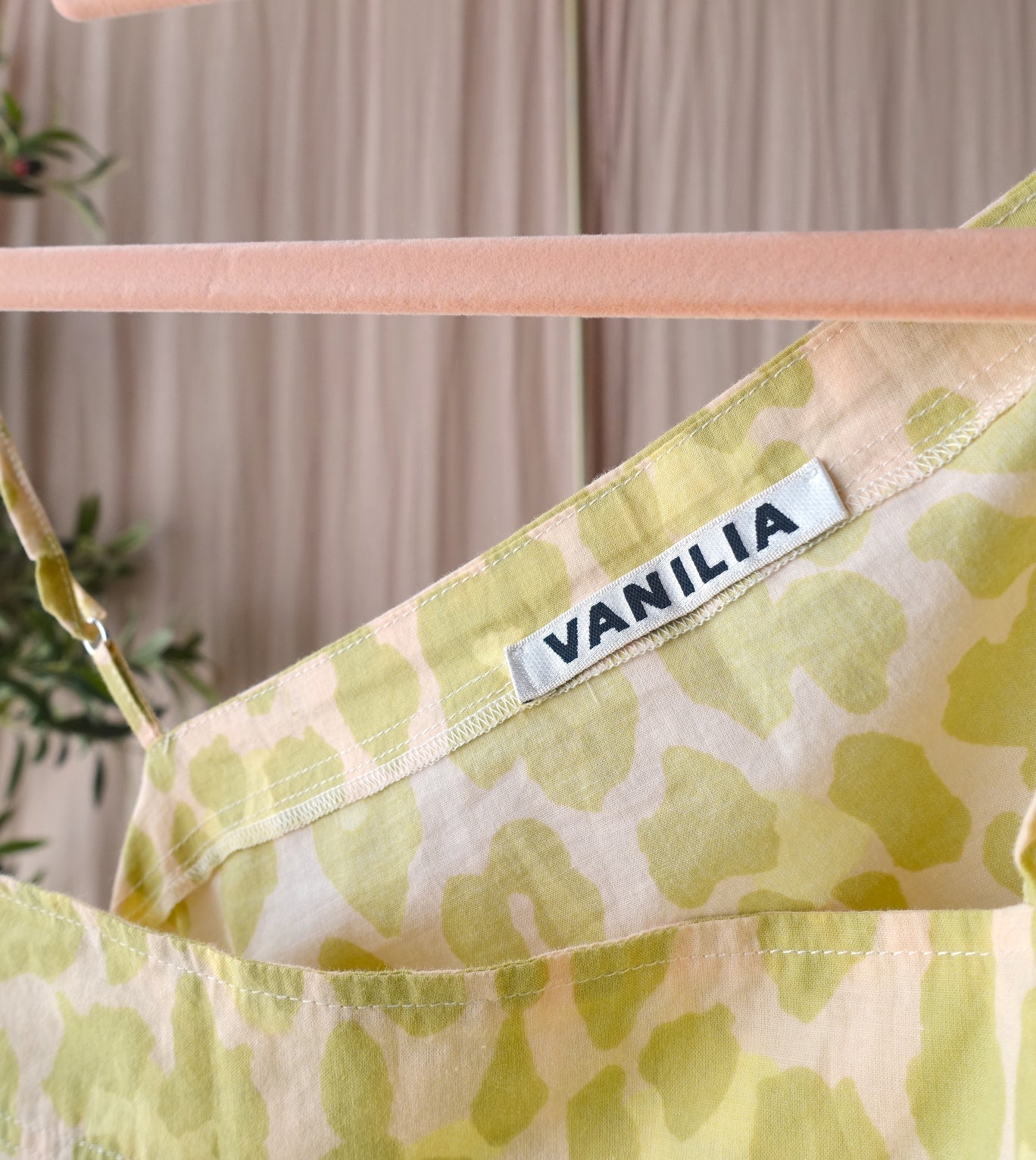 Vanilia leopard print cotton top pastel lime