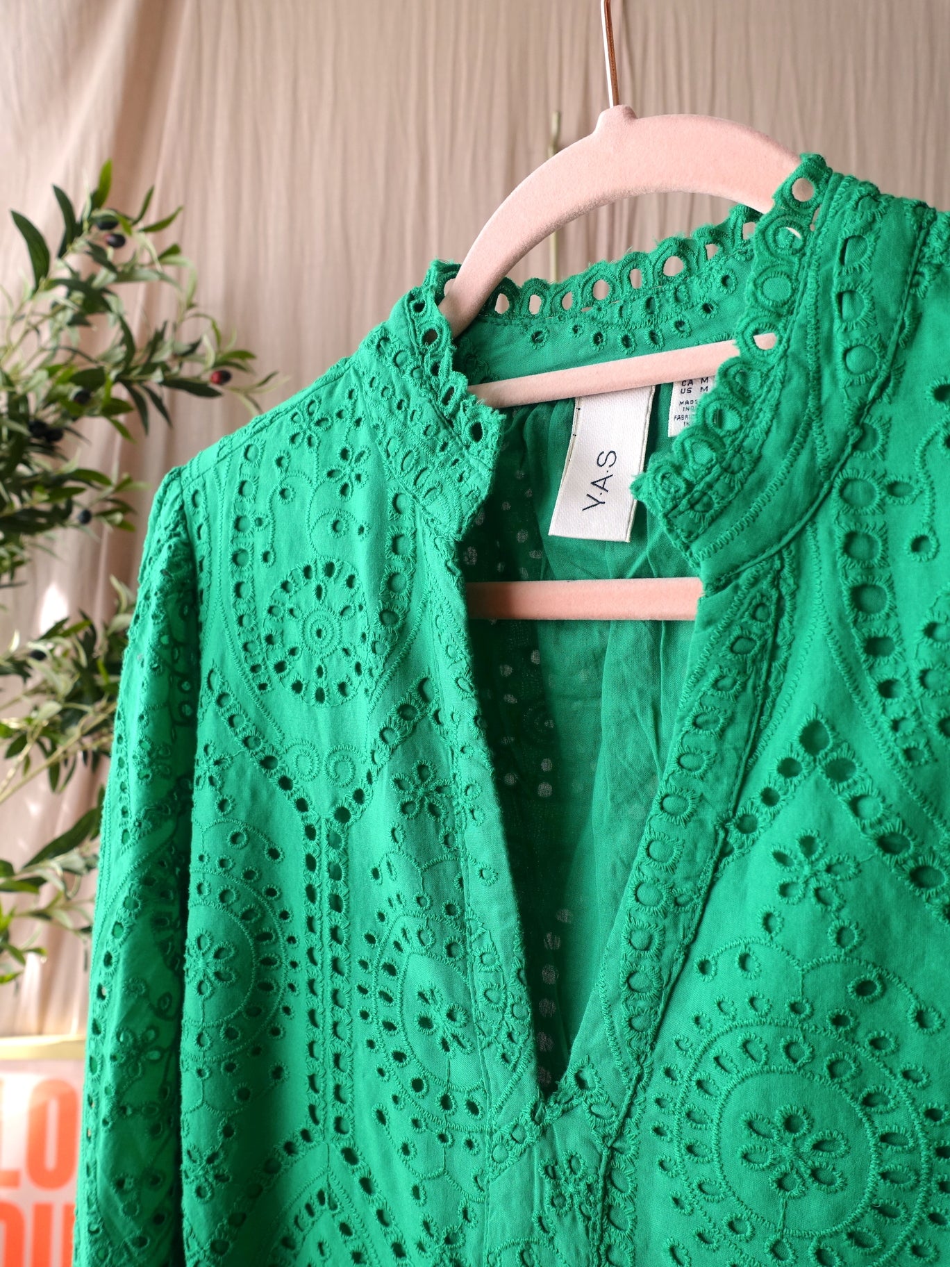 Y.A.S. yasholi broderie anglaise jurk jelly bean