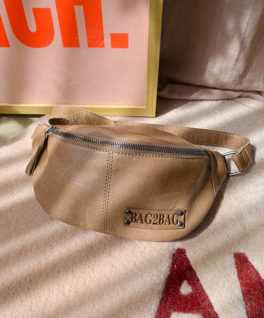 Bag2Bag leather hip bag warm beige