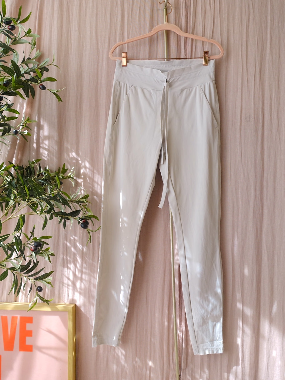 Studio Anneloes travel quality downstais startup pants ecru