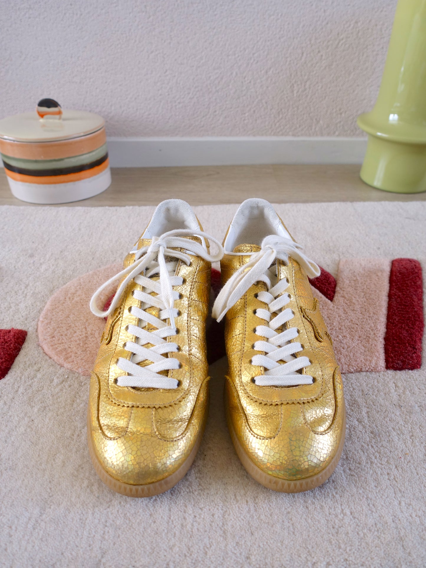 Ama Brand Deluxe blade sneakers solid gold