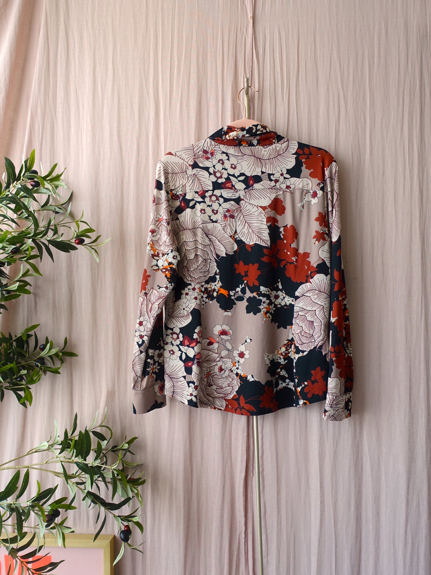 Andco woman travel quality floral blouse lotte