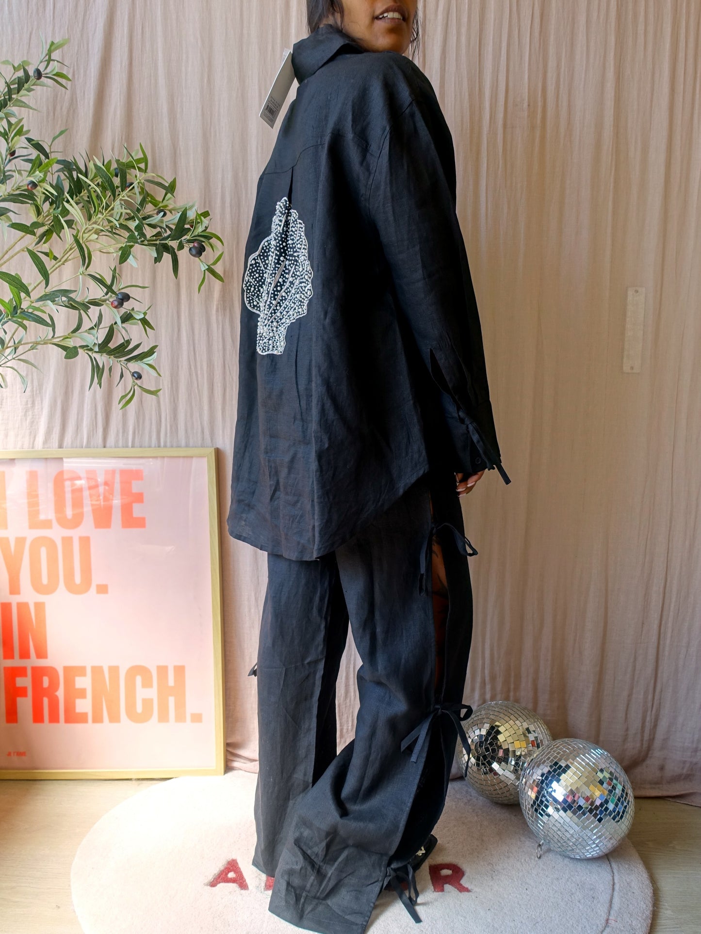 Anna + Nina nero linnen bow pants black