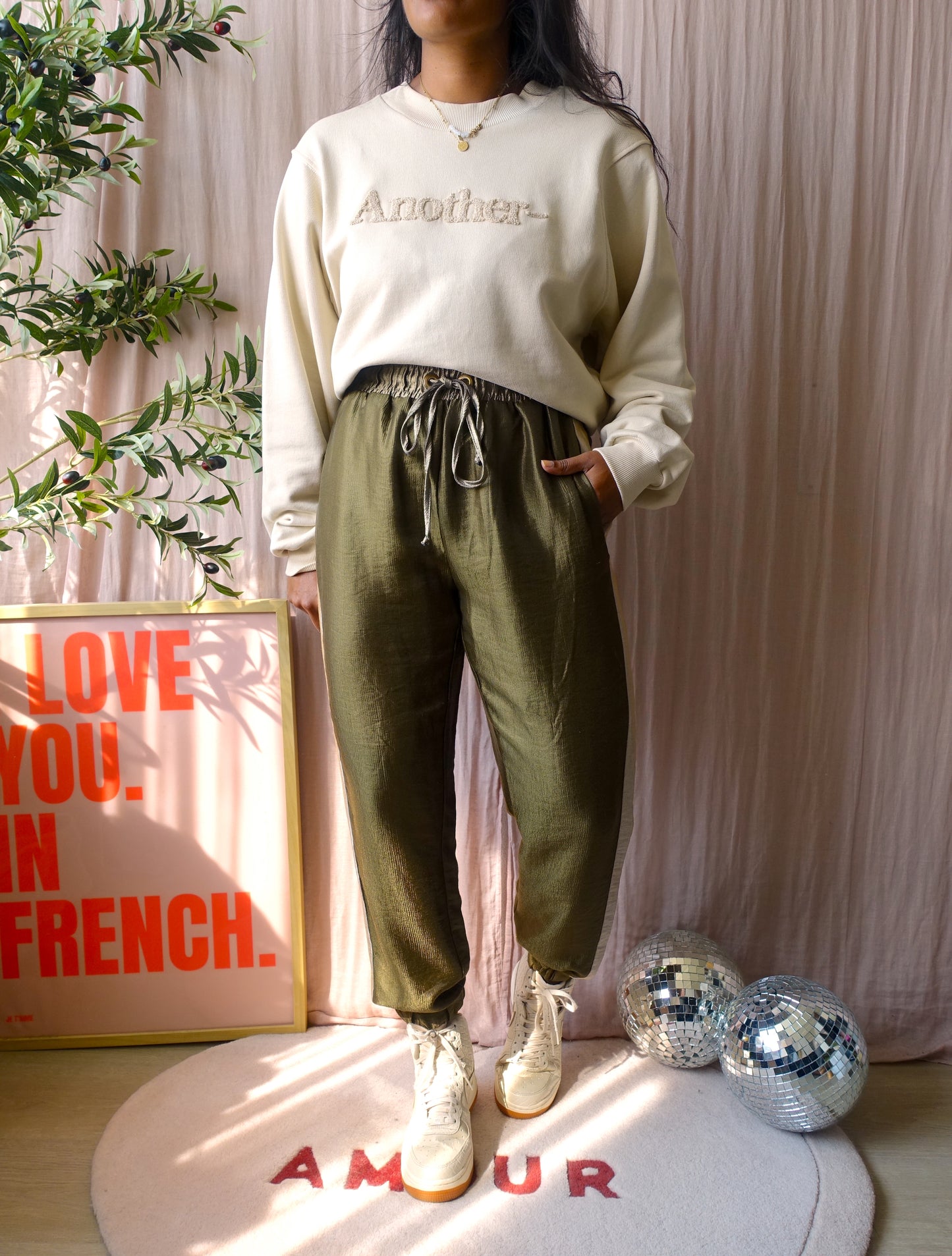 Another Label bouclé logo sweater beige