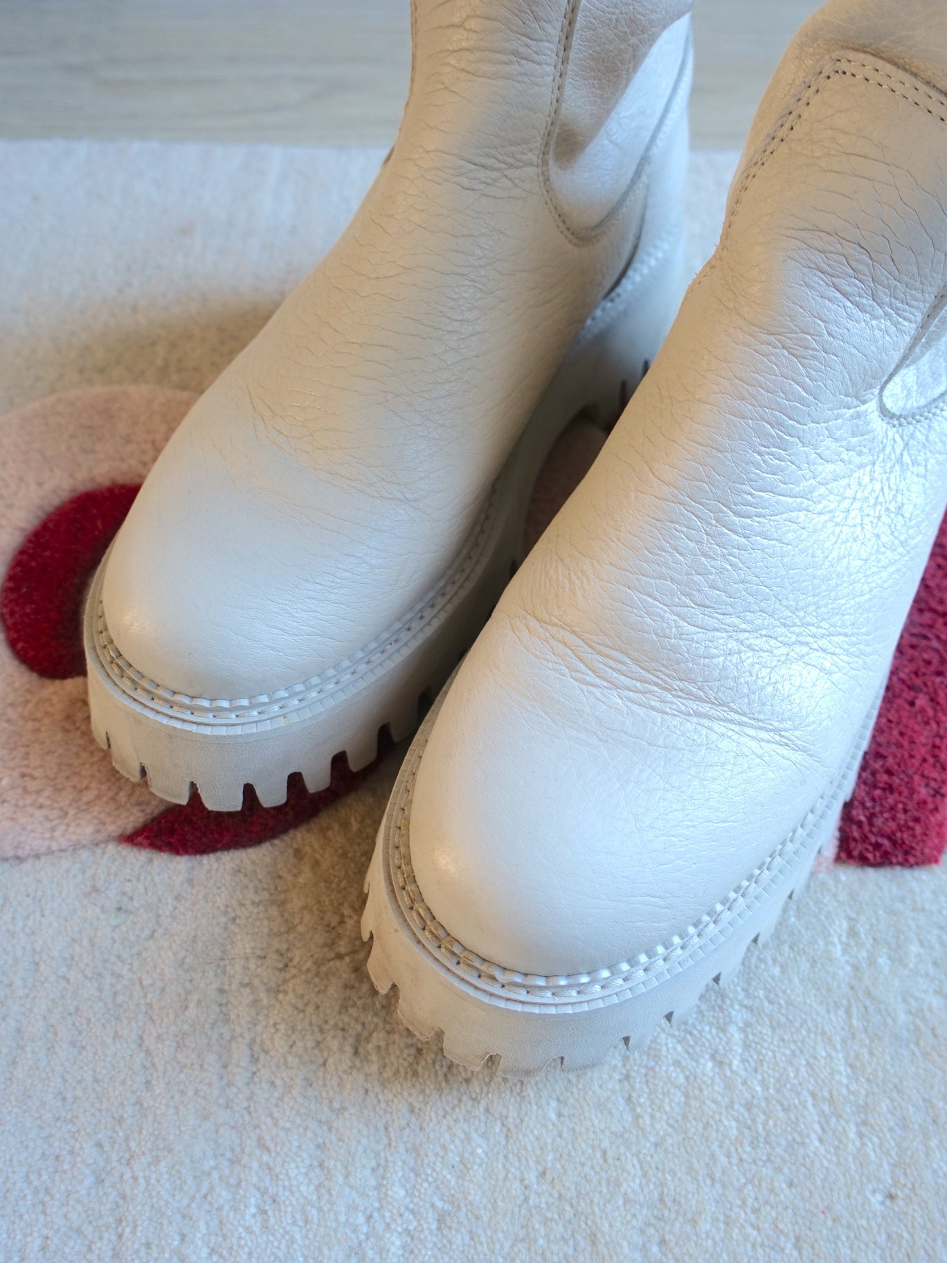 Bronx Groov-y leather boots winter white