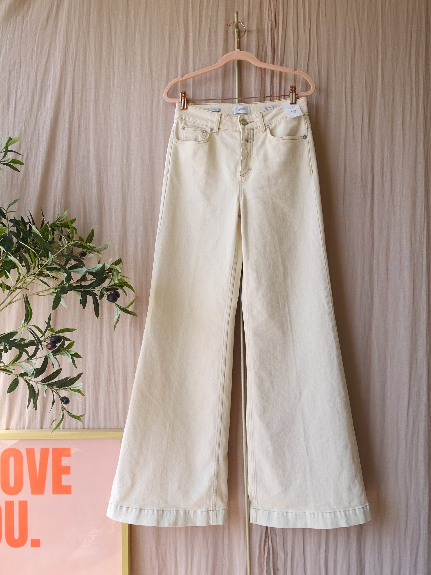 Closed glow-up high waist flared jeans ecru
