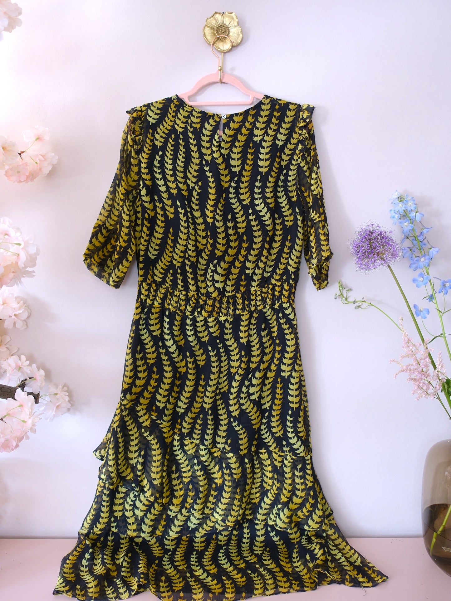 Co'couture ruffle midi jurk leaves zwart / geel