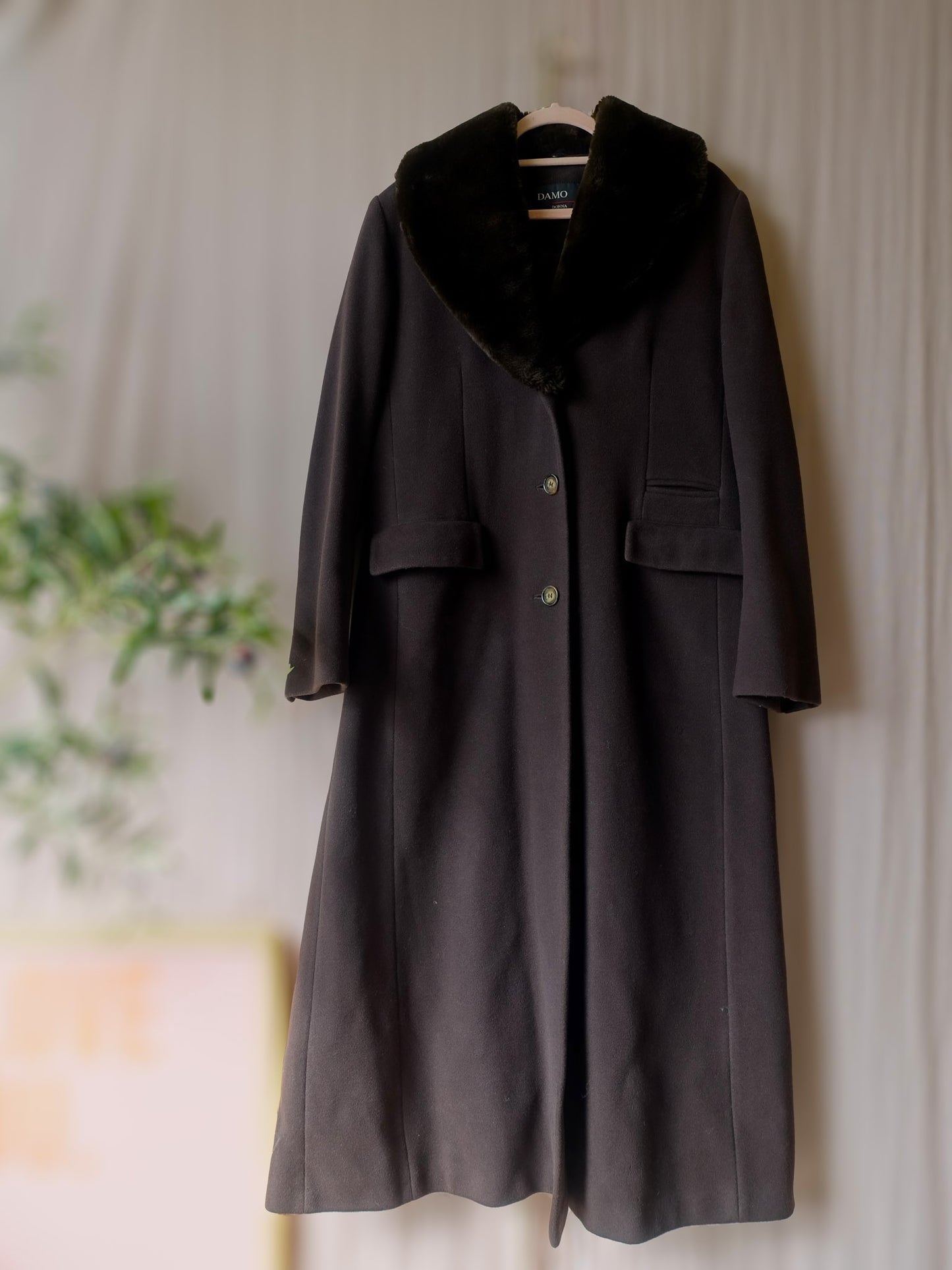 Vintage Damo exclusive wool coat dark chocolate brown