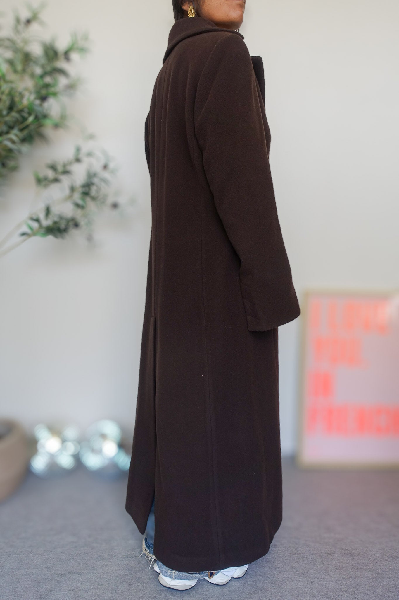 Vintage Damo exclusive wool coat dark chocolate brown
