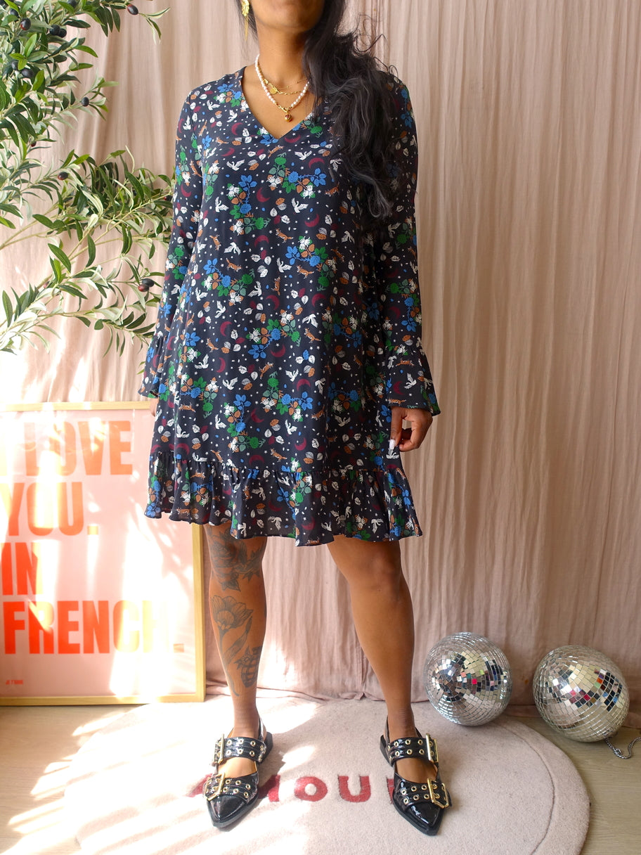 Essentiel Antwerp 100% silk mystic print jurk