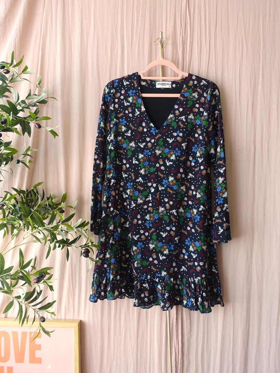 Essentiel Antwerp 100% silk mystic print jurk