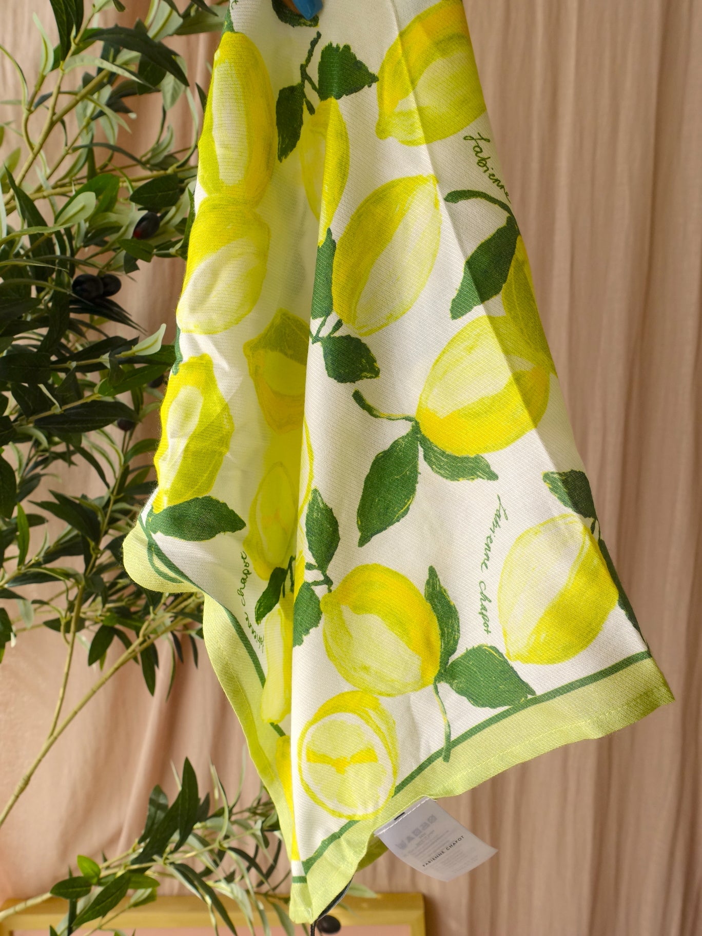 Fabienne Chapot Carry scarf lime lights