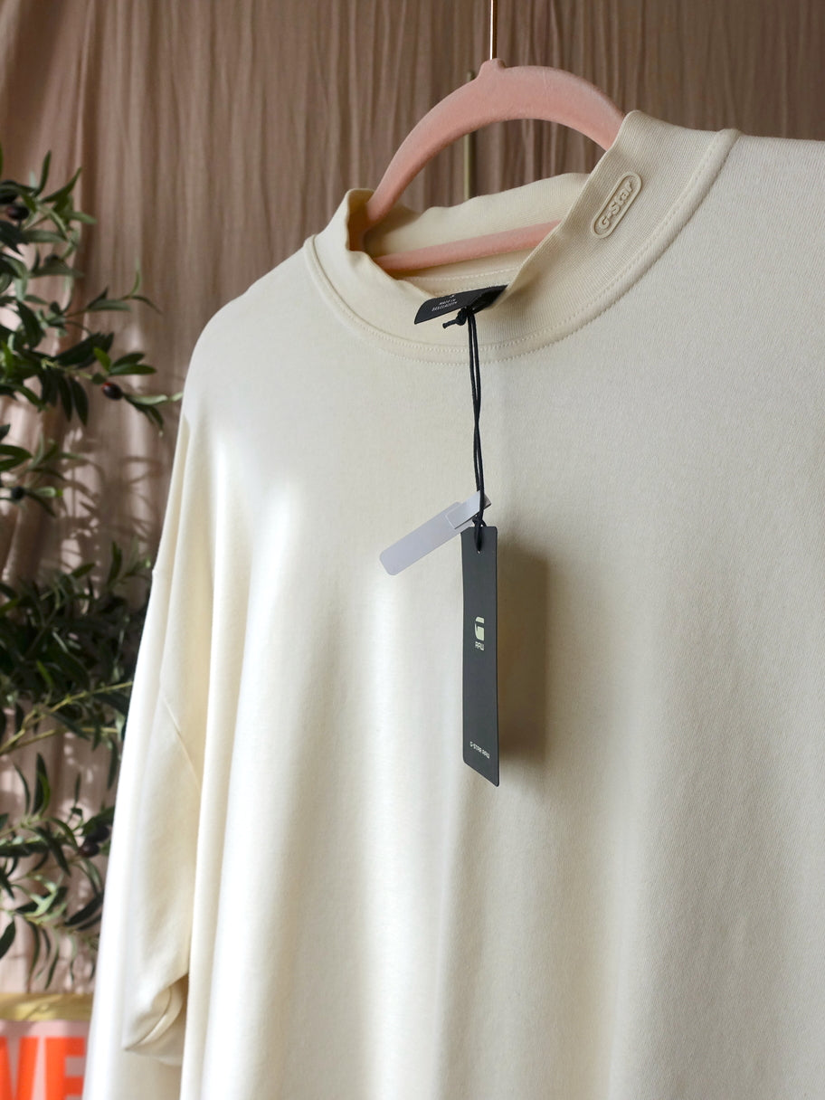 G-STAR oversized moto logo XXL mock top eggnog
