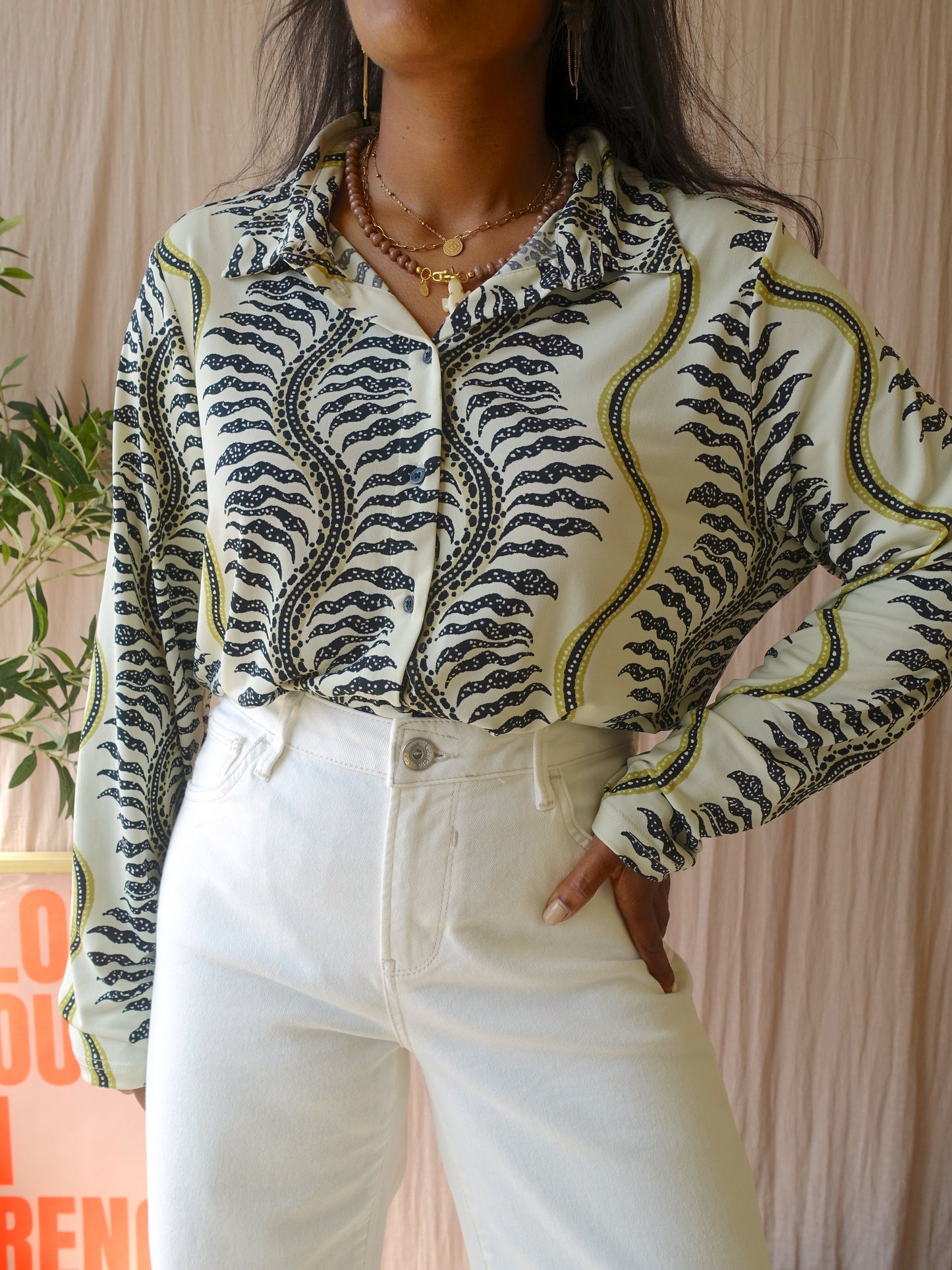 Andco woman travel quality lotte vine blouse ecru