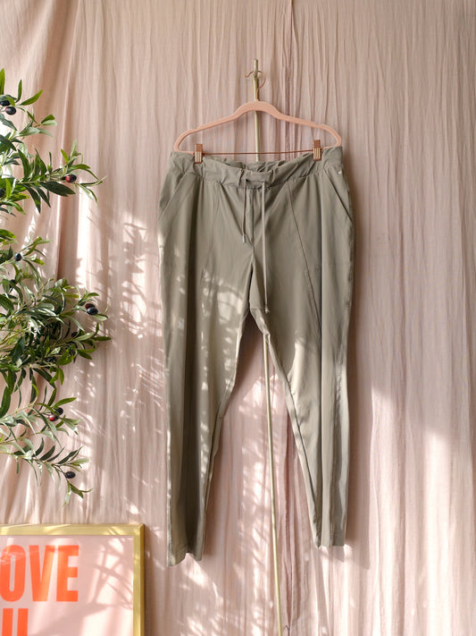 Helena Hart tapered travel quality pants greige