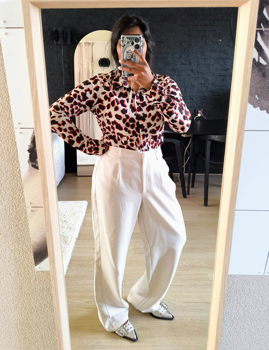 Andco Woman travel quality animal print blouse