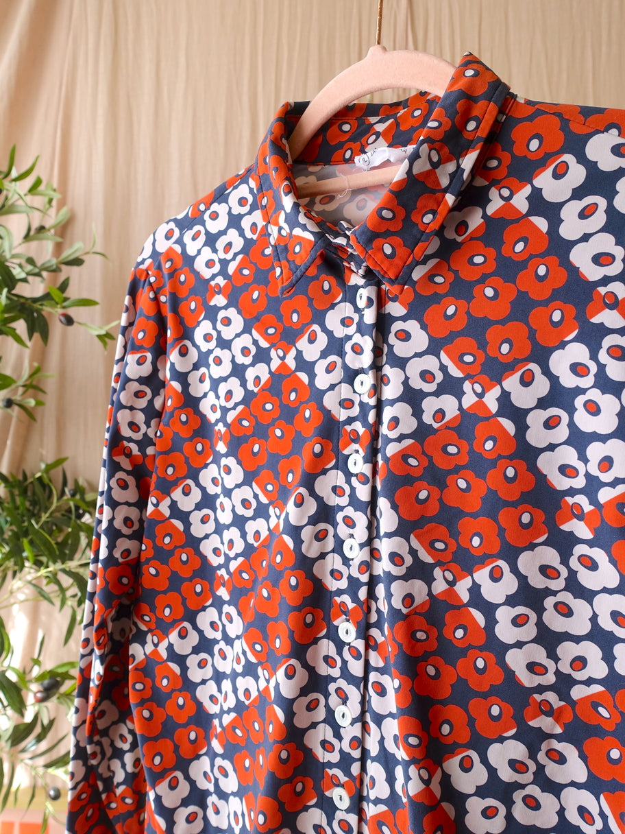 Jane Lushka travel quality floral blouse