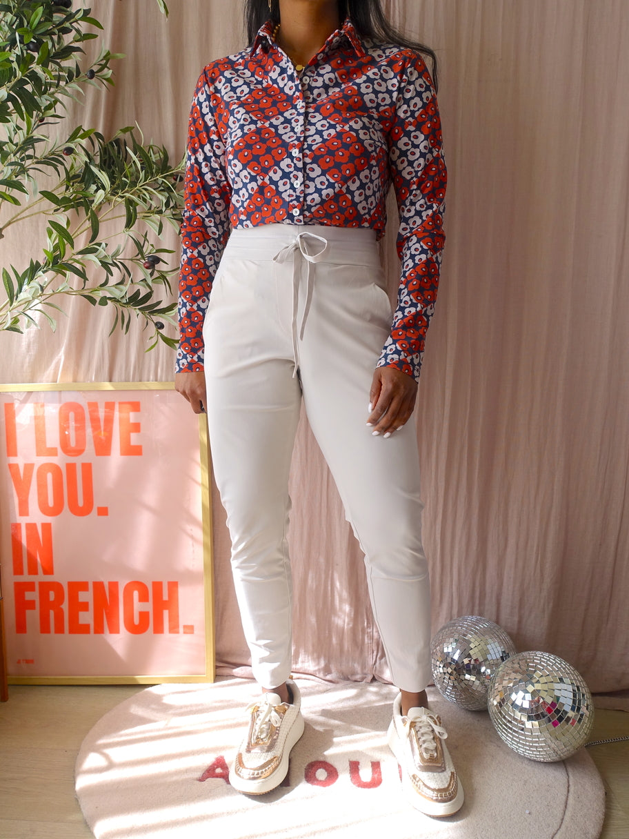 Jane Lushka travel quality floral blouse