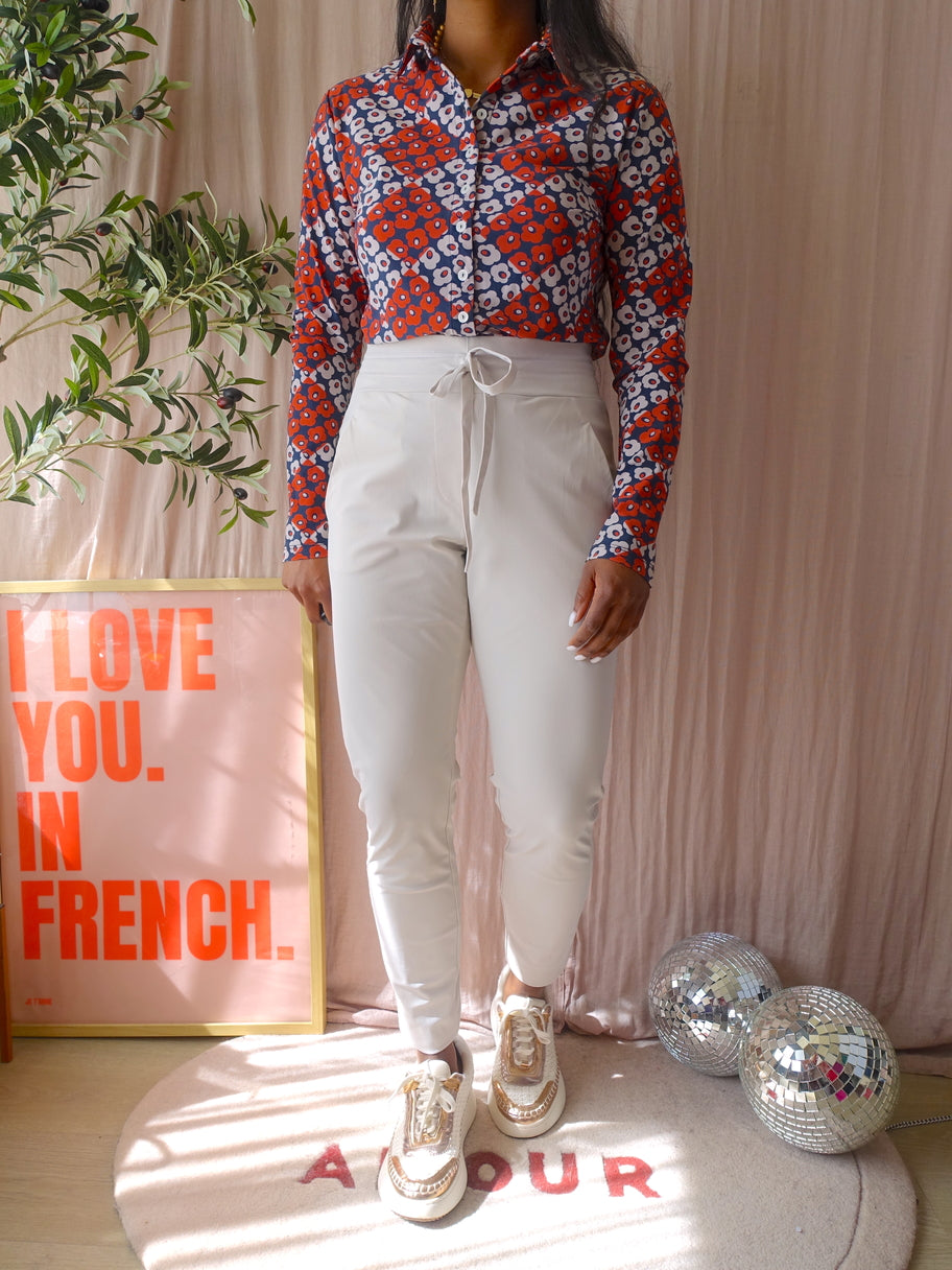 Jane Lushka travel quality floral blouse