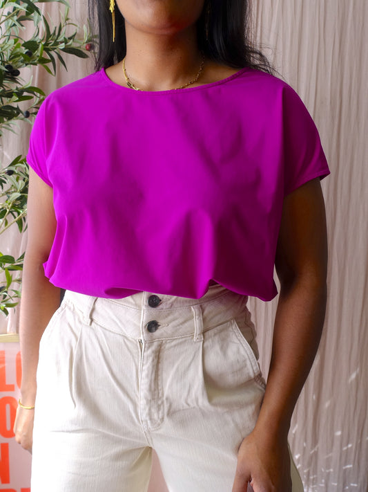 Jane Lushka travel quality tee magenta
