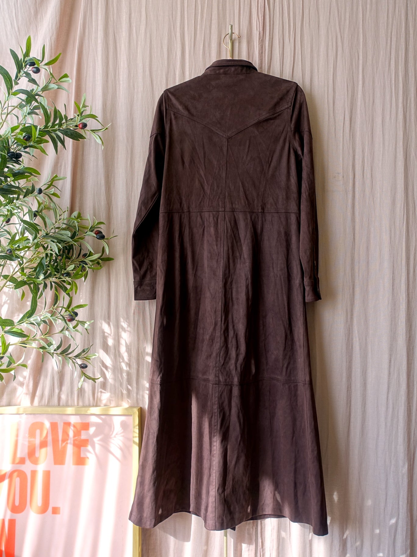 Josephine & Co faux suede maxi jurk dark chocolate brown