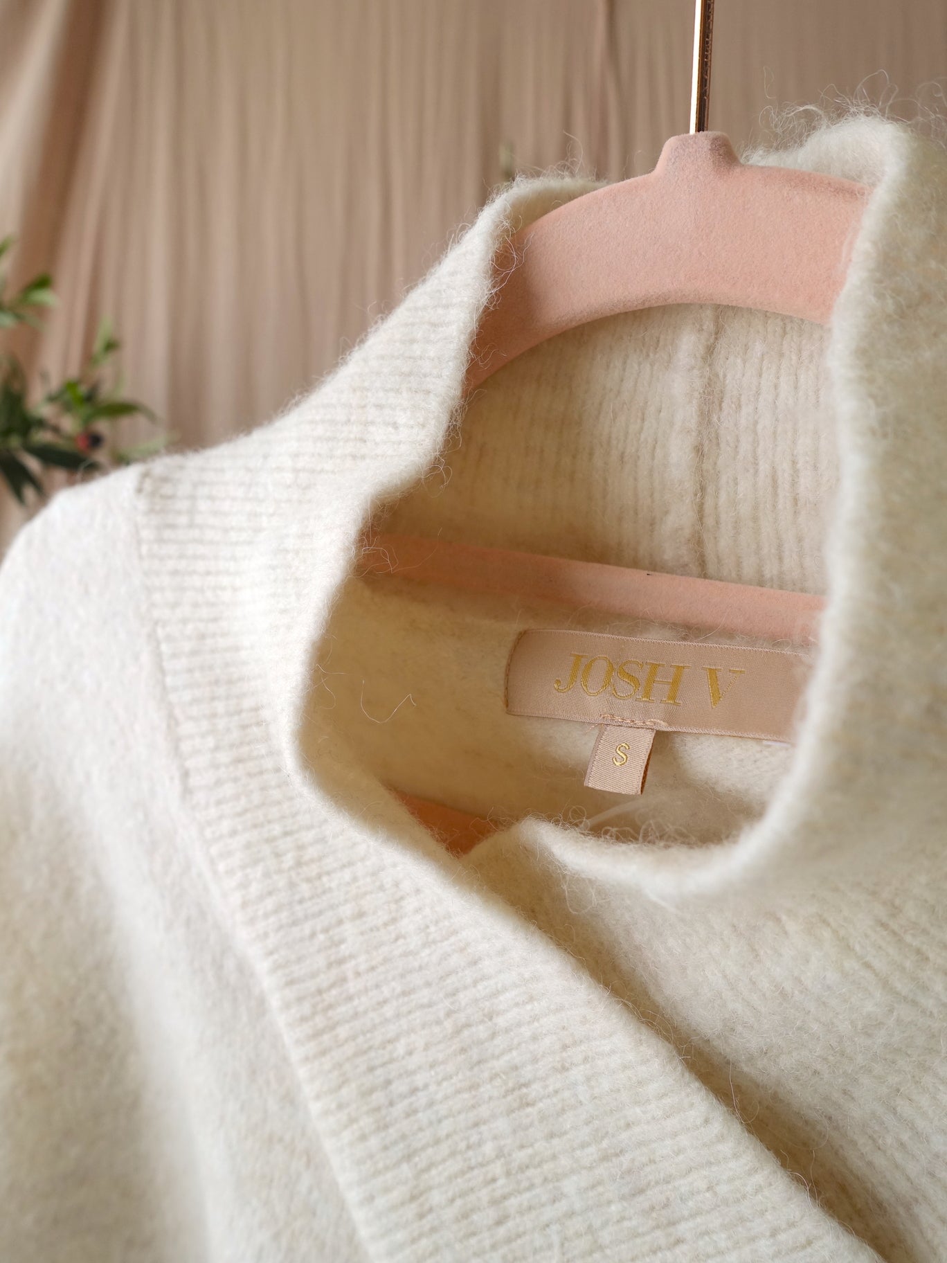 Josh V carther knit whisper white melange