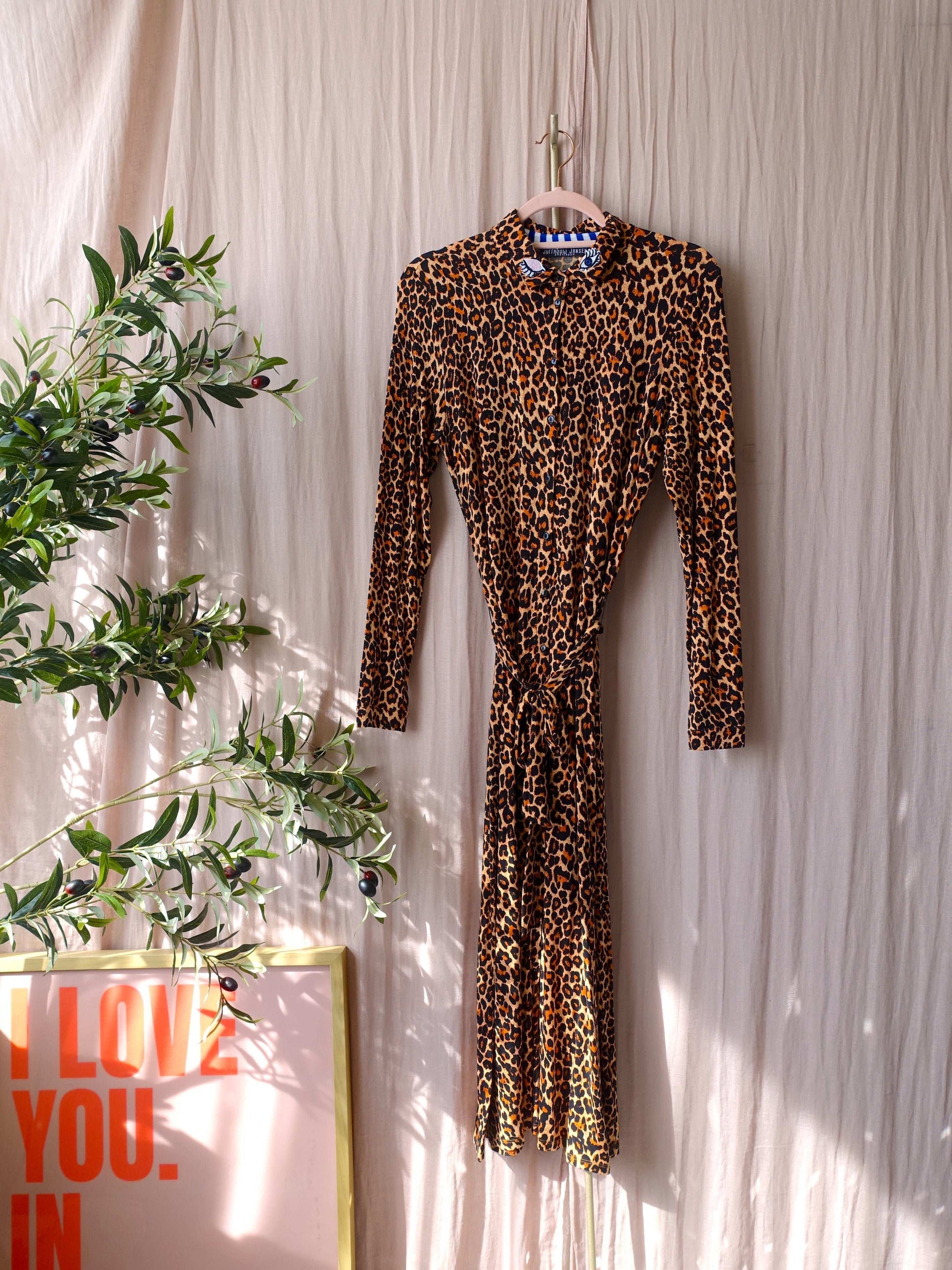 Juffrouw Jansen leopard blousejurk miep