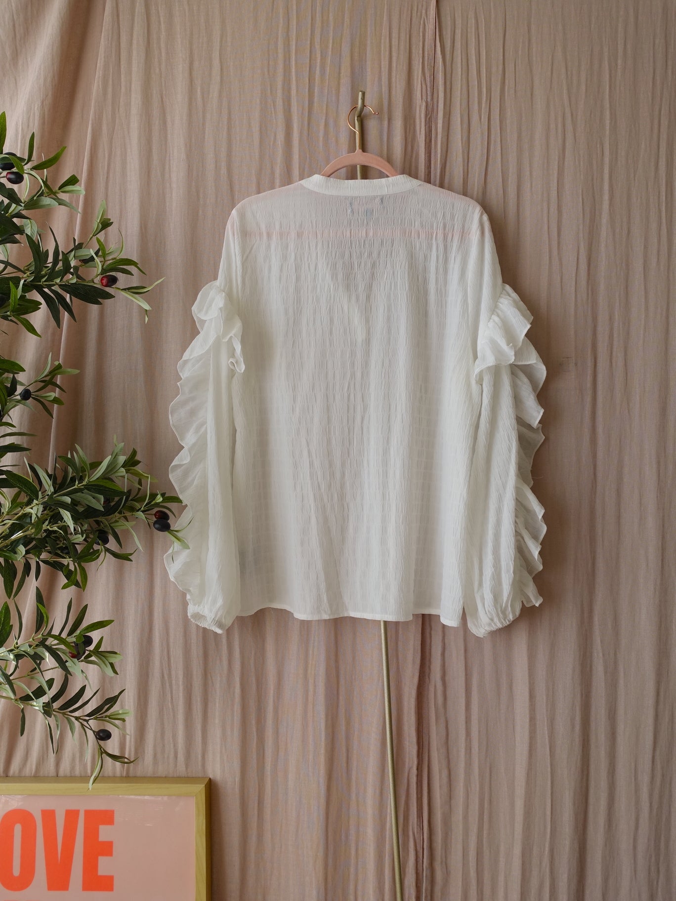 Refined Department Chloe ruffle top wit