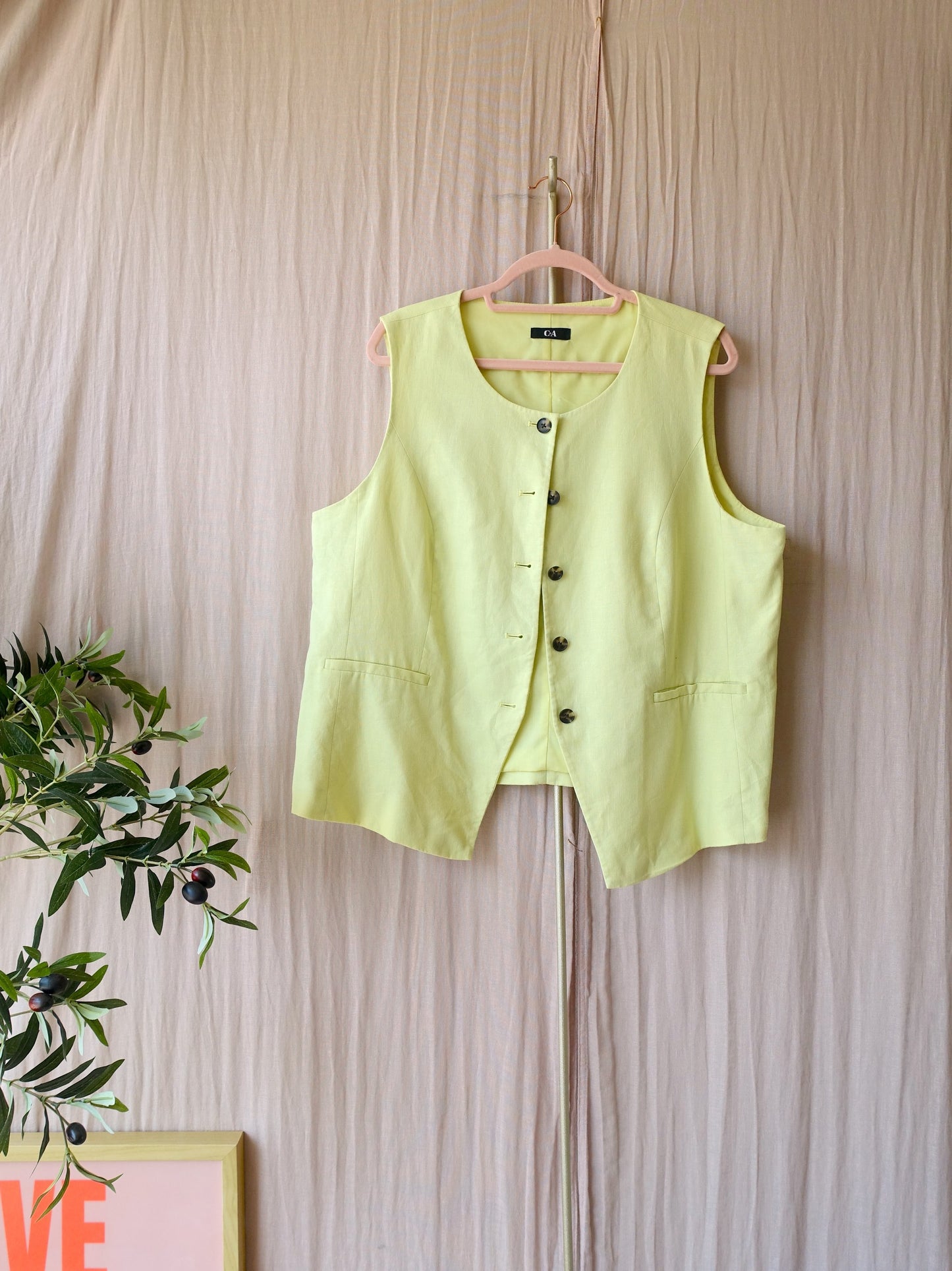 Linnenmix classic gilet pale lime yellow