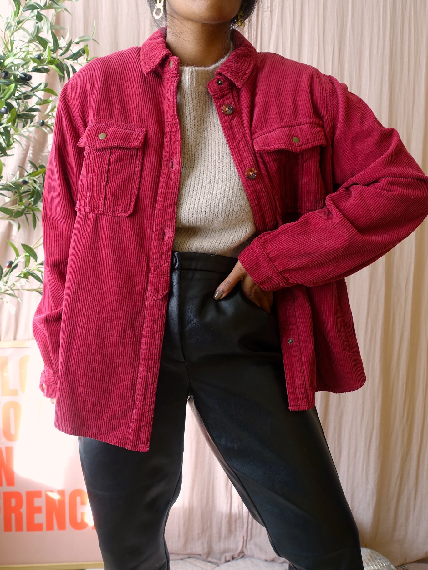 Maison 123 velvet ribcord shacket viva magenta