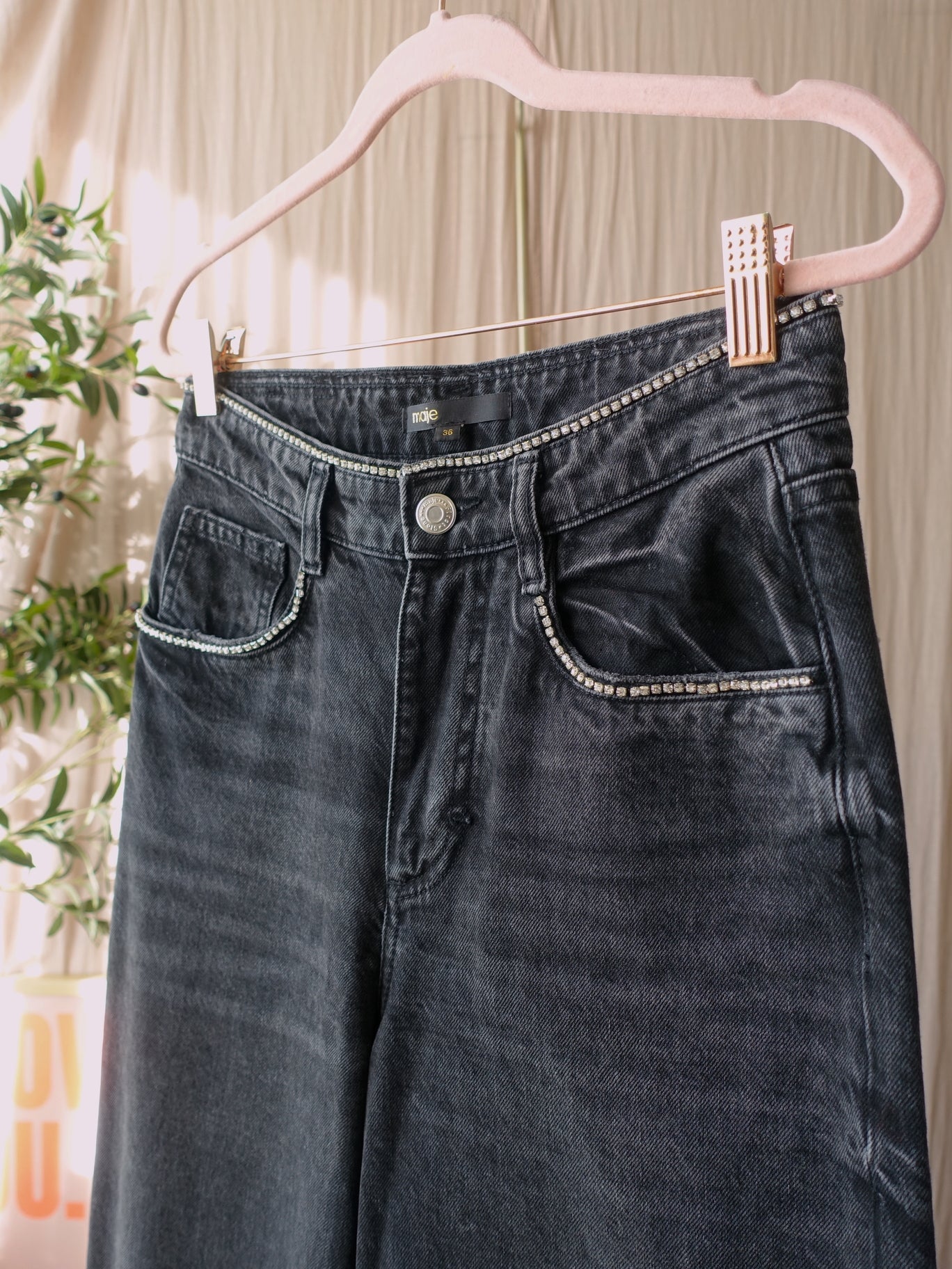 Maje Paris embellished strass straight leg jeans noir