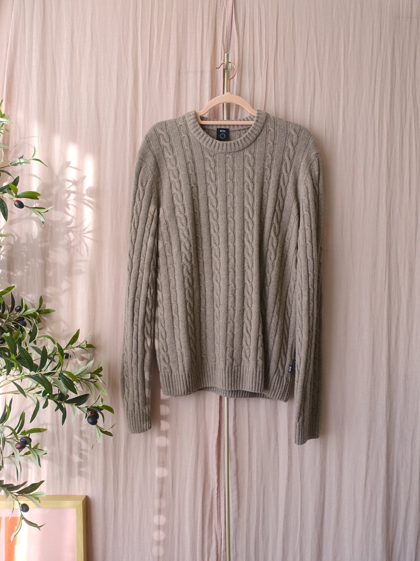 Hugo Boss cashmereblend cable knit taupe greige