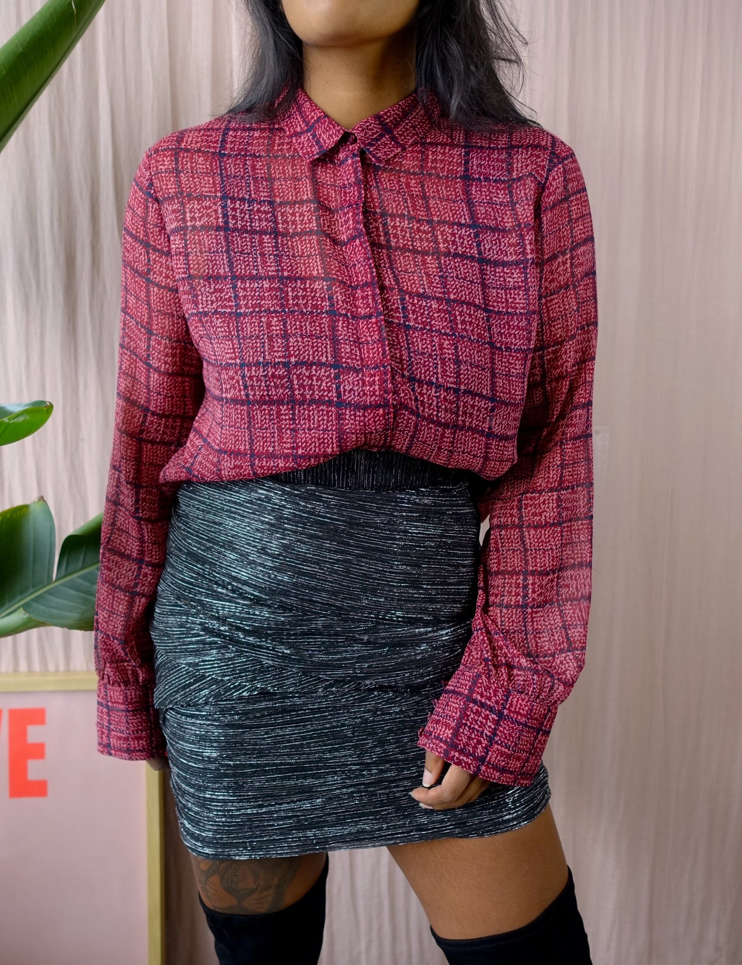 Modström checkered ruffle blouse