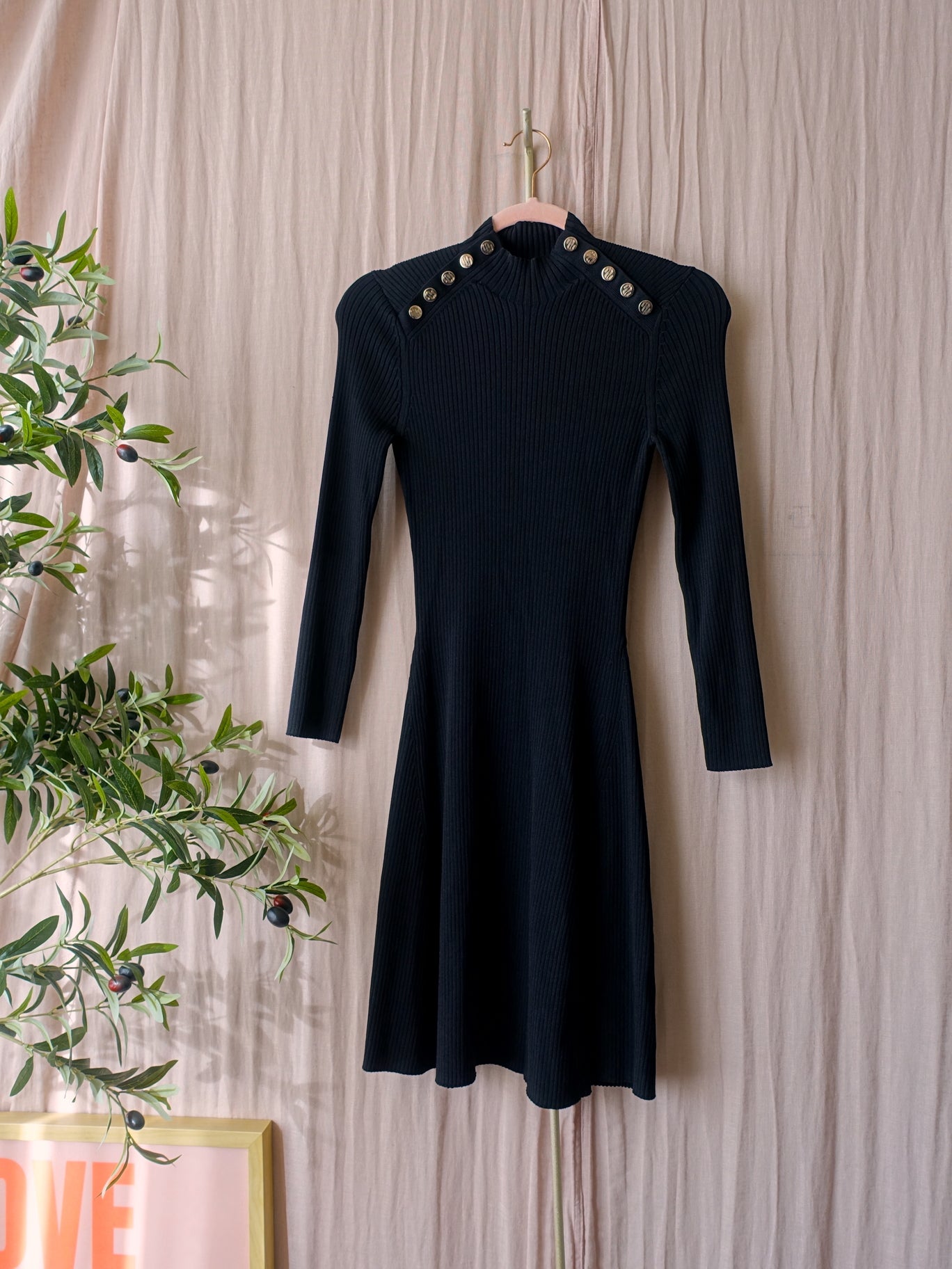 Maje the Parisienne rib knit jurk zwart