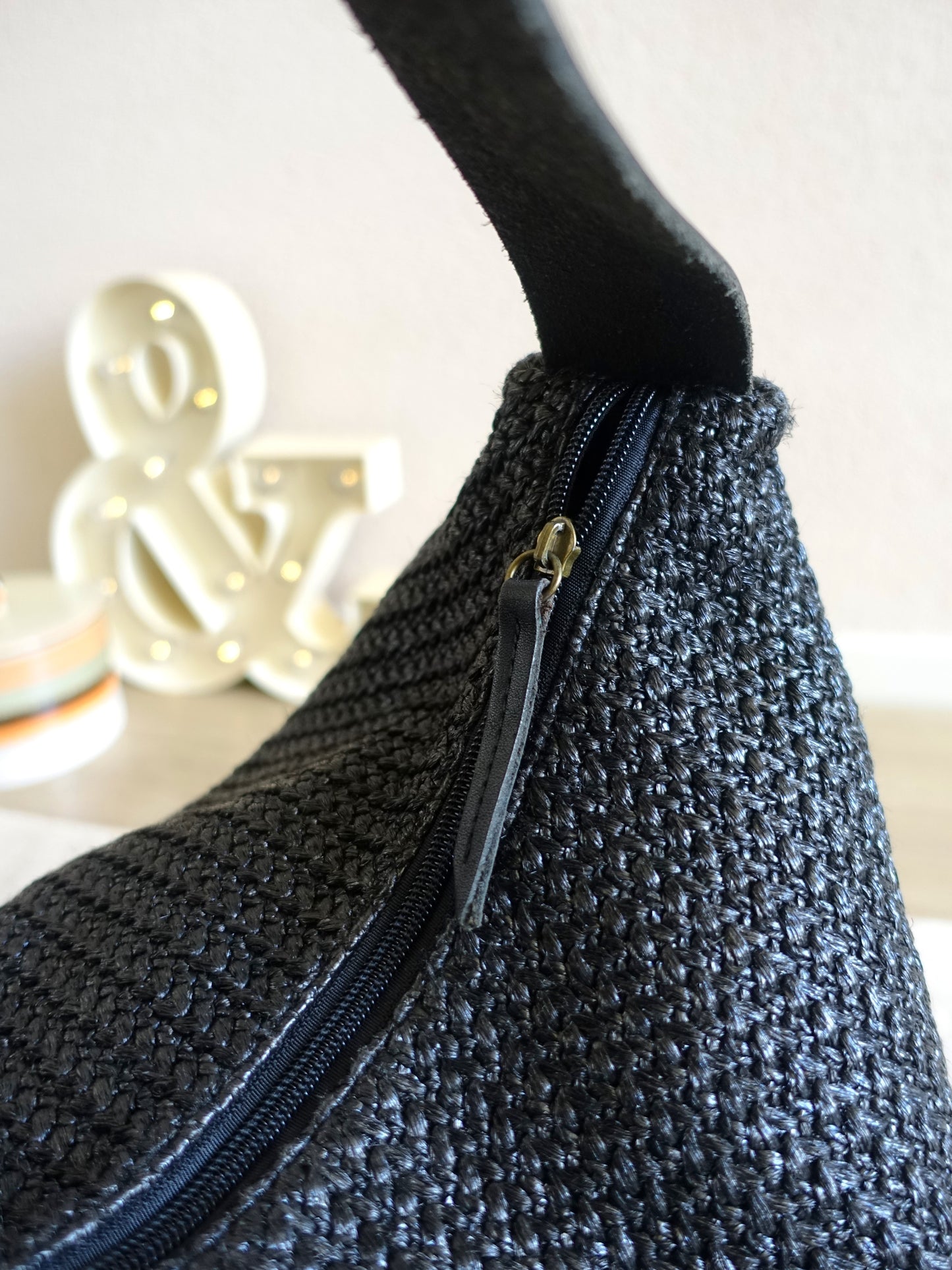 Marc O'Polo raffia tas met lederen details jet black