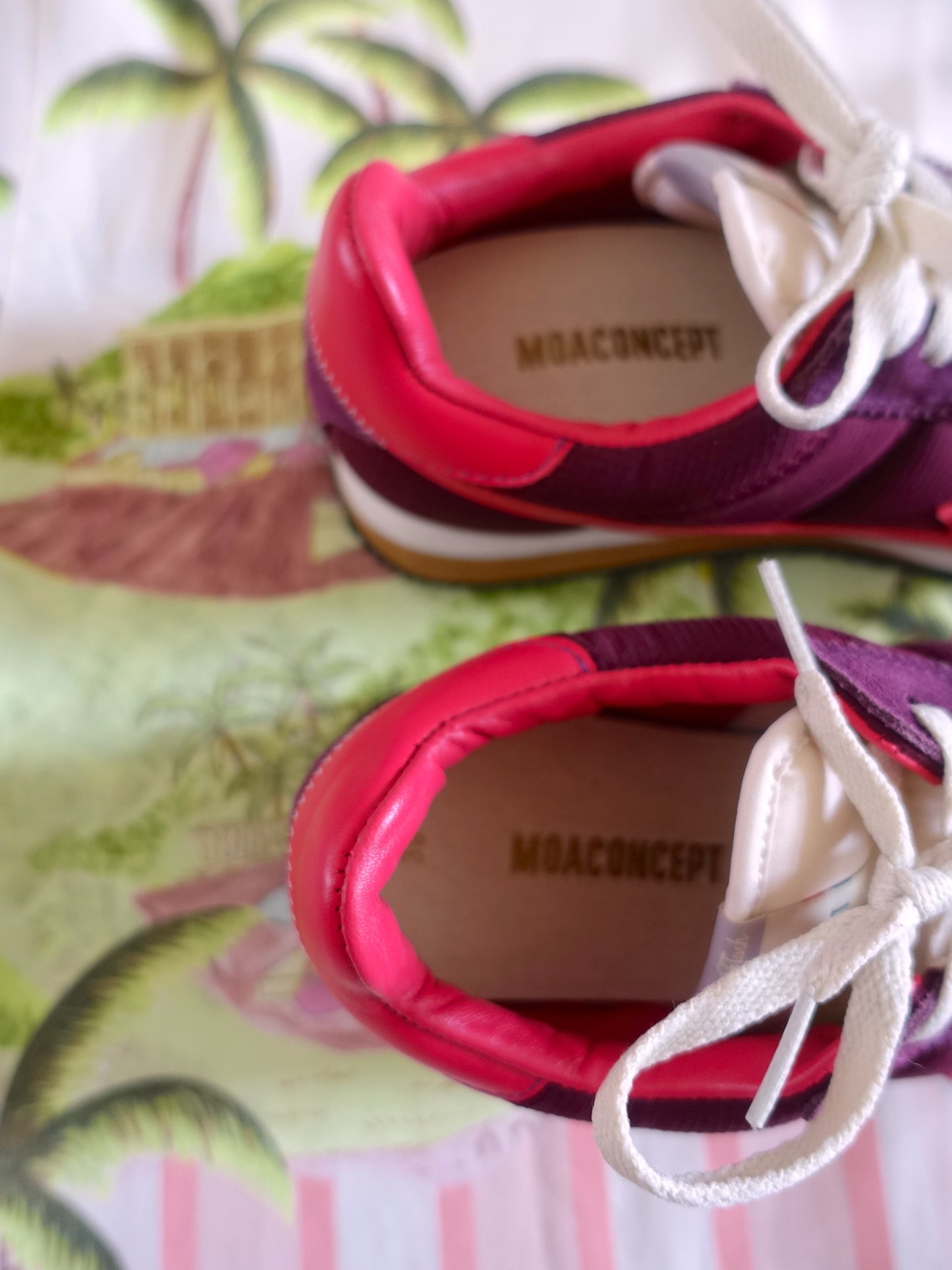 Moaconcept master flash sneakers coral red & cherry