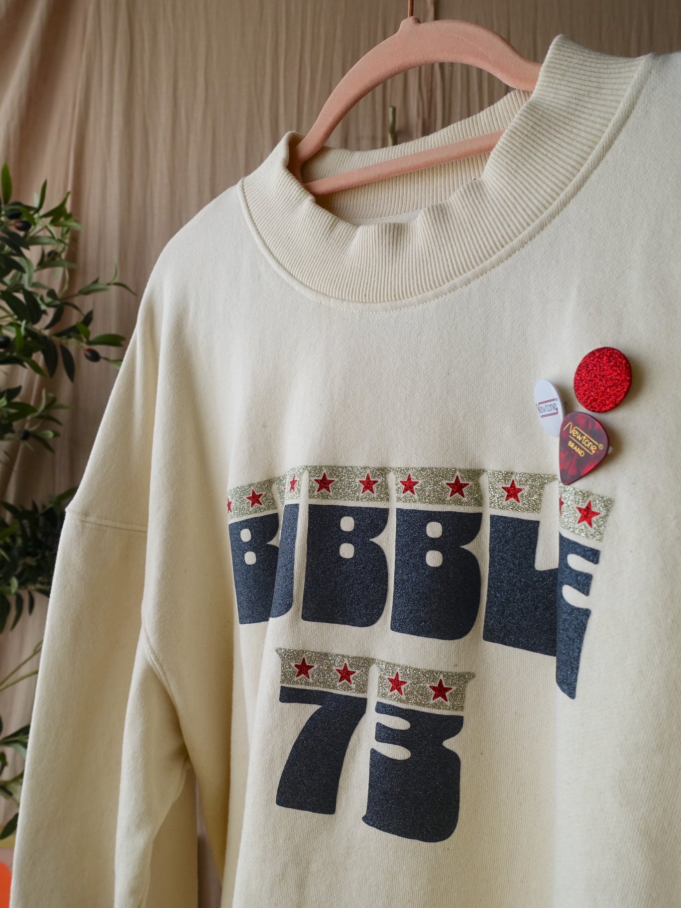 Newtone Porter bubble sweater ecru