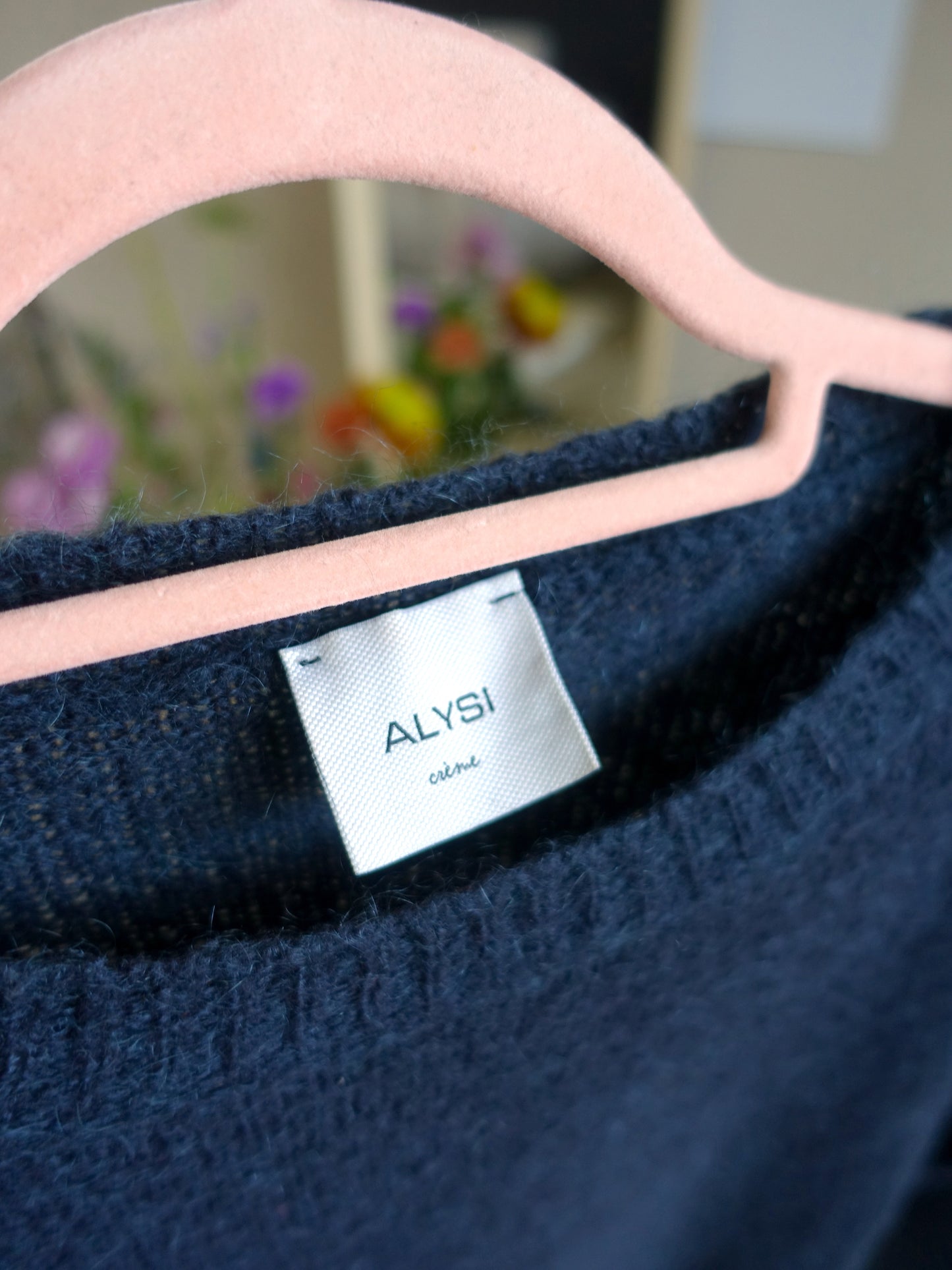 GRATIS BIJ BESTEDING V.A. €100 - Alysi Italian designer mohairmix knit navy