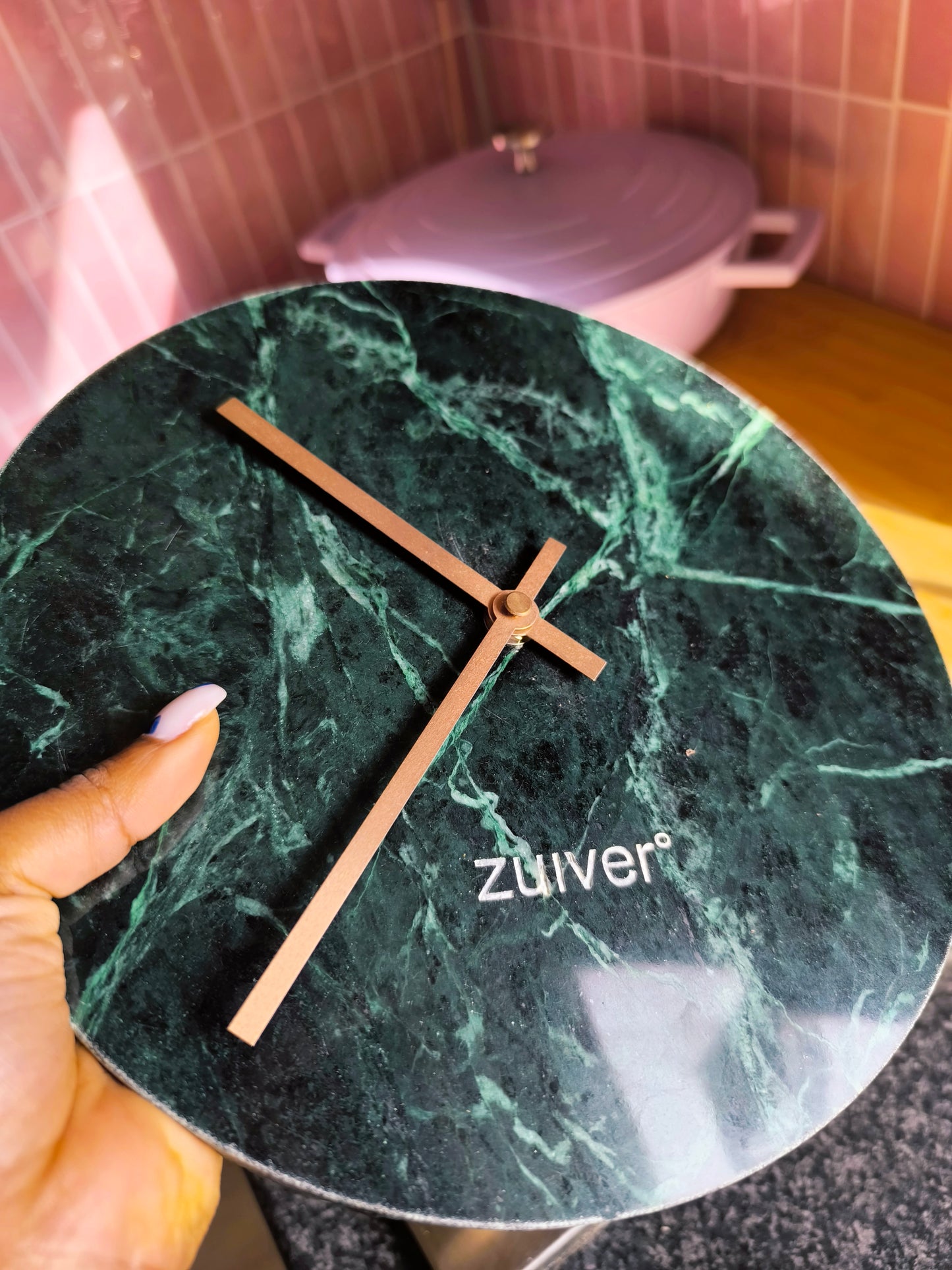 Zuiver marble wandklok emerald green