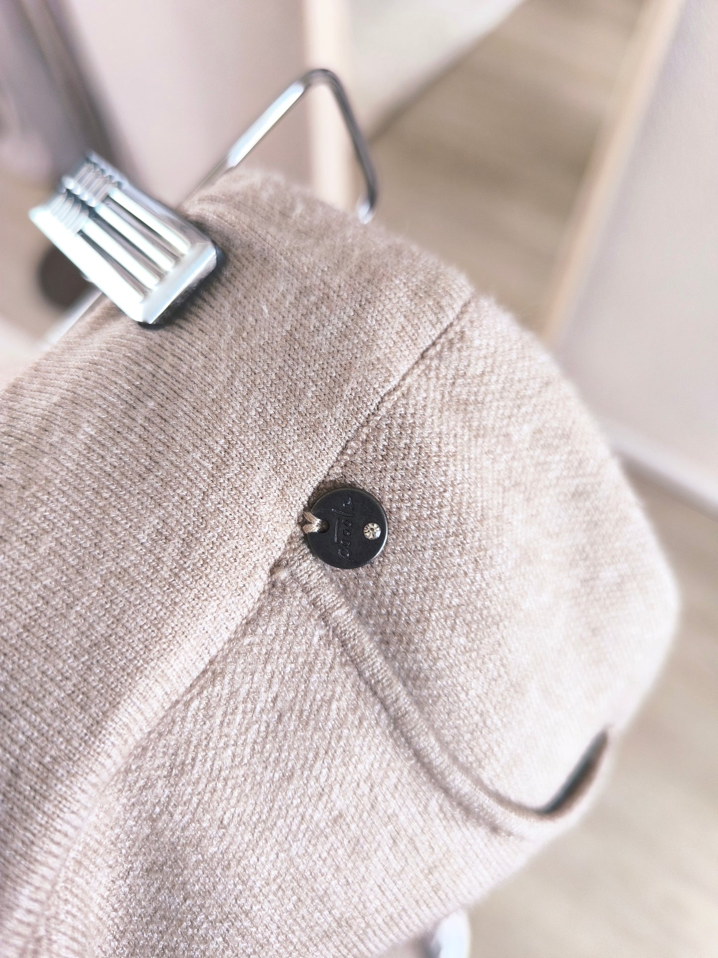 GRATIS BIJ BESTEDING V.A. €100 Poools knitted pants taupe beige