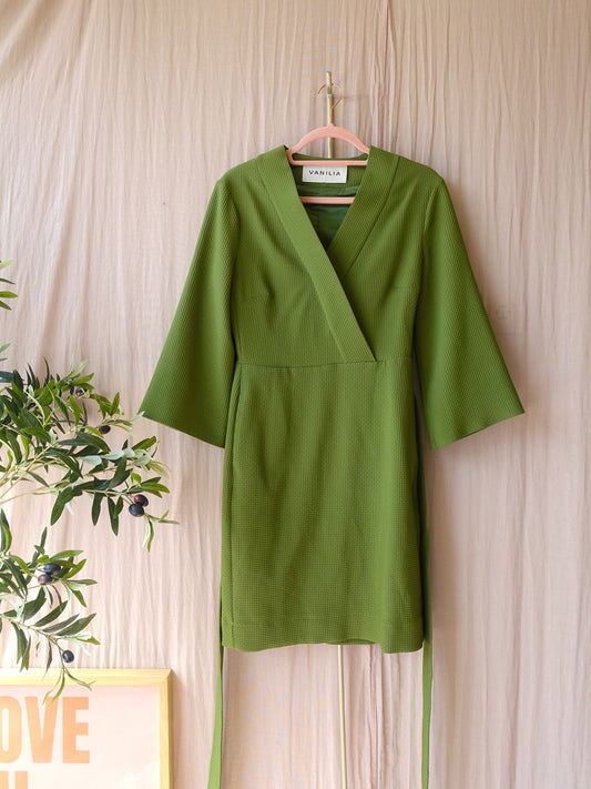 Vanilia structured waffle jurk kale green