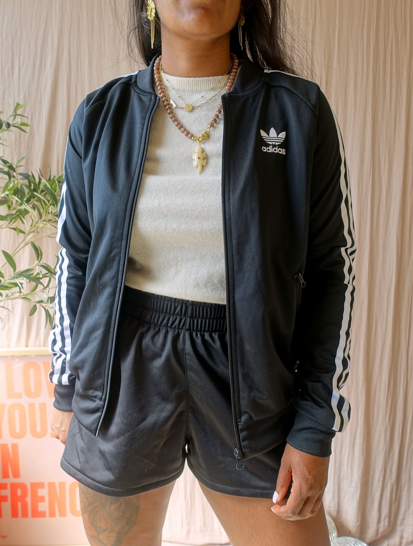 Adidas Firebird slim back print jacket zwart