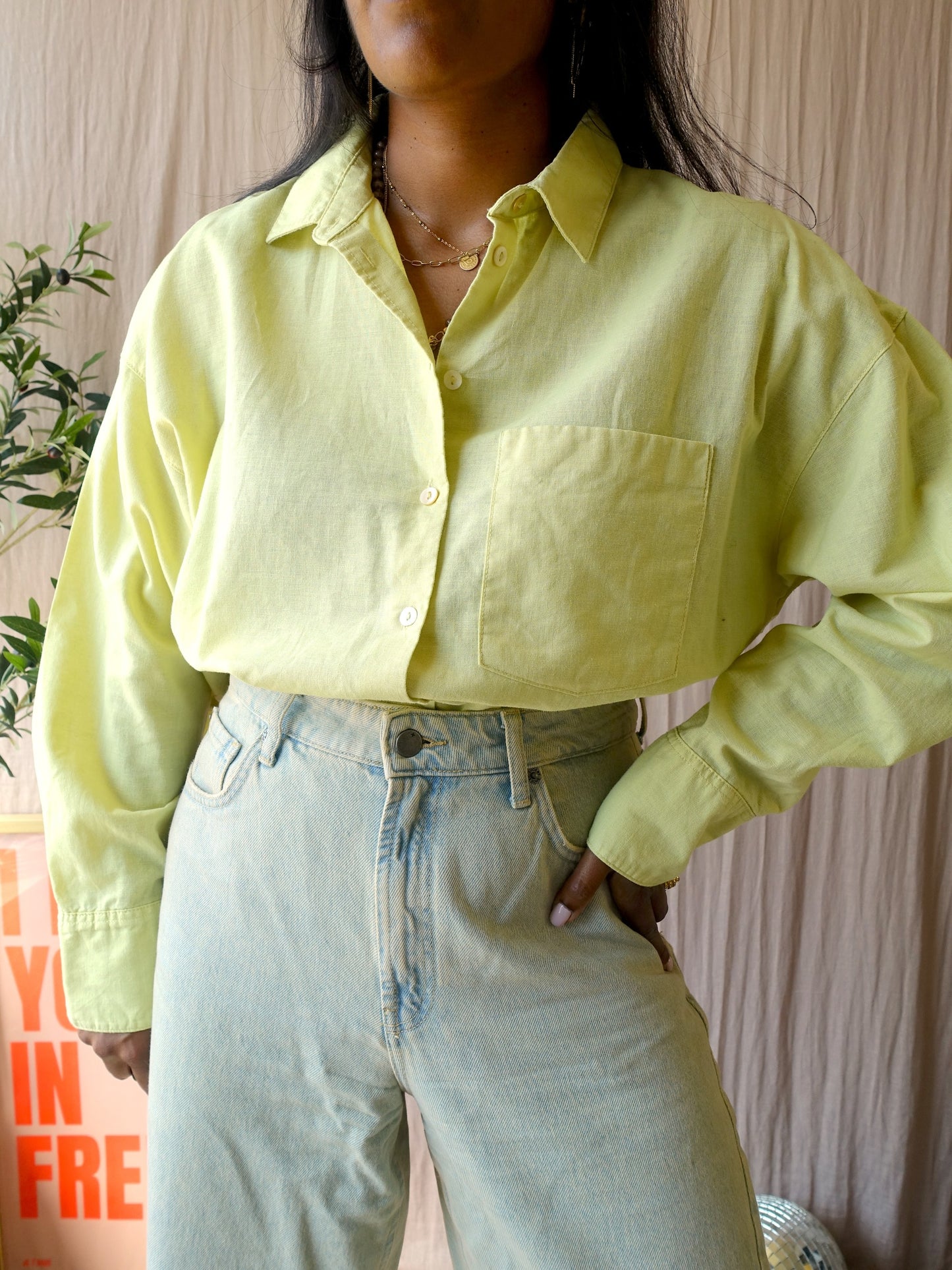 Linnenblend oversized butter yellow shirt