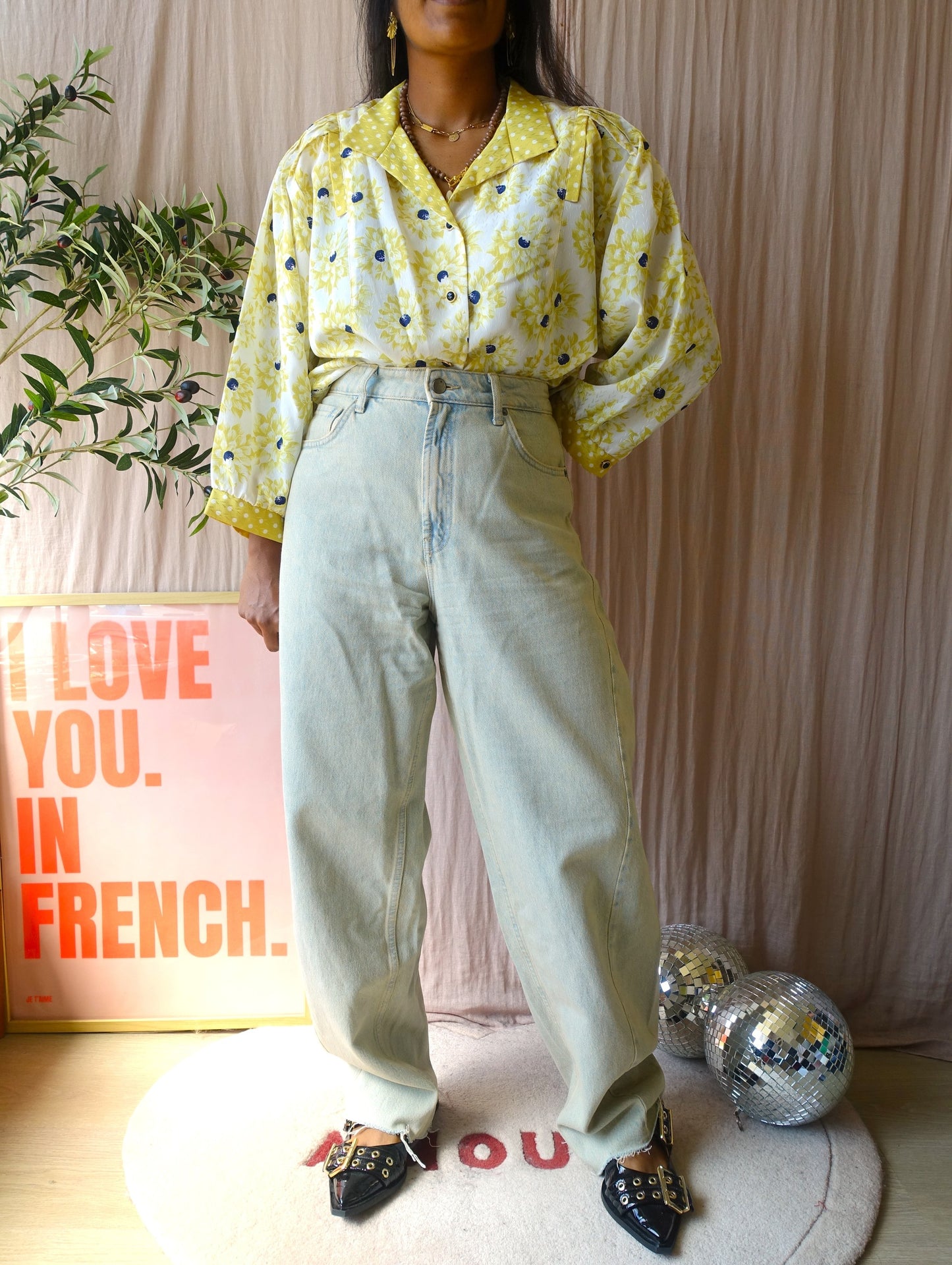 Vintage butter yellow floral shirt
