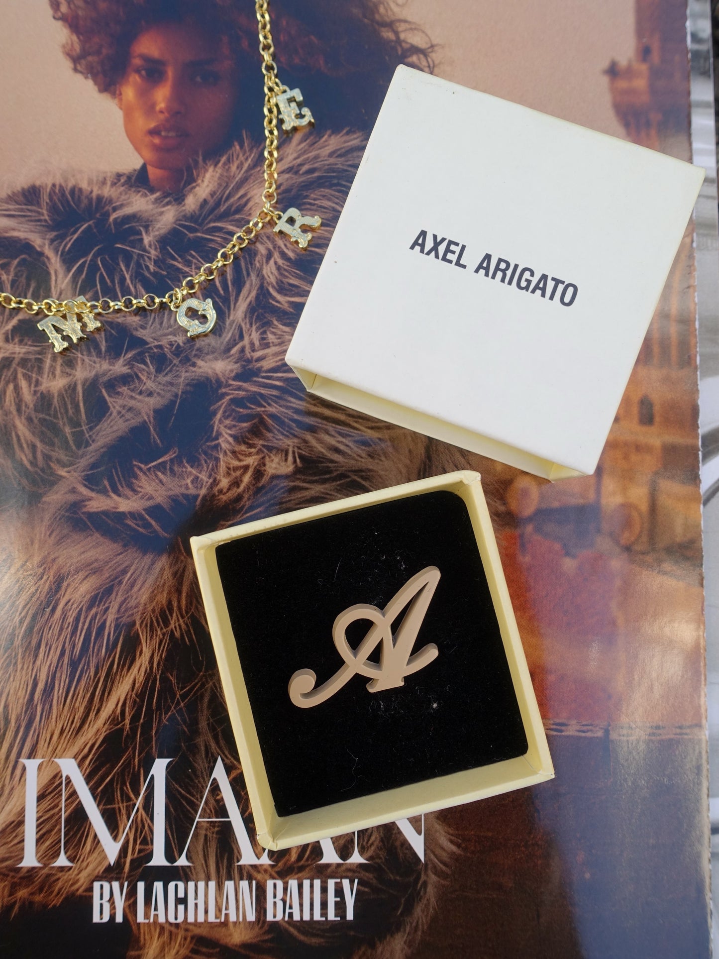 Axel Arigato signature pin matte beige