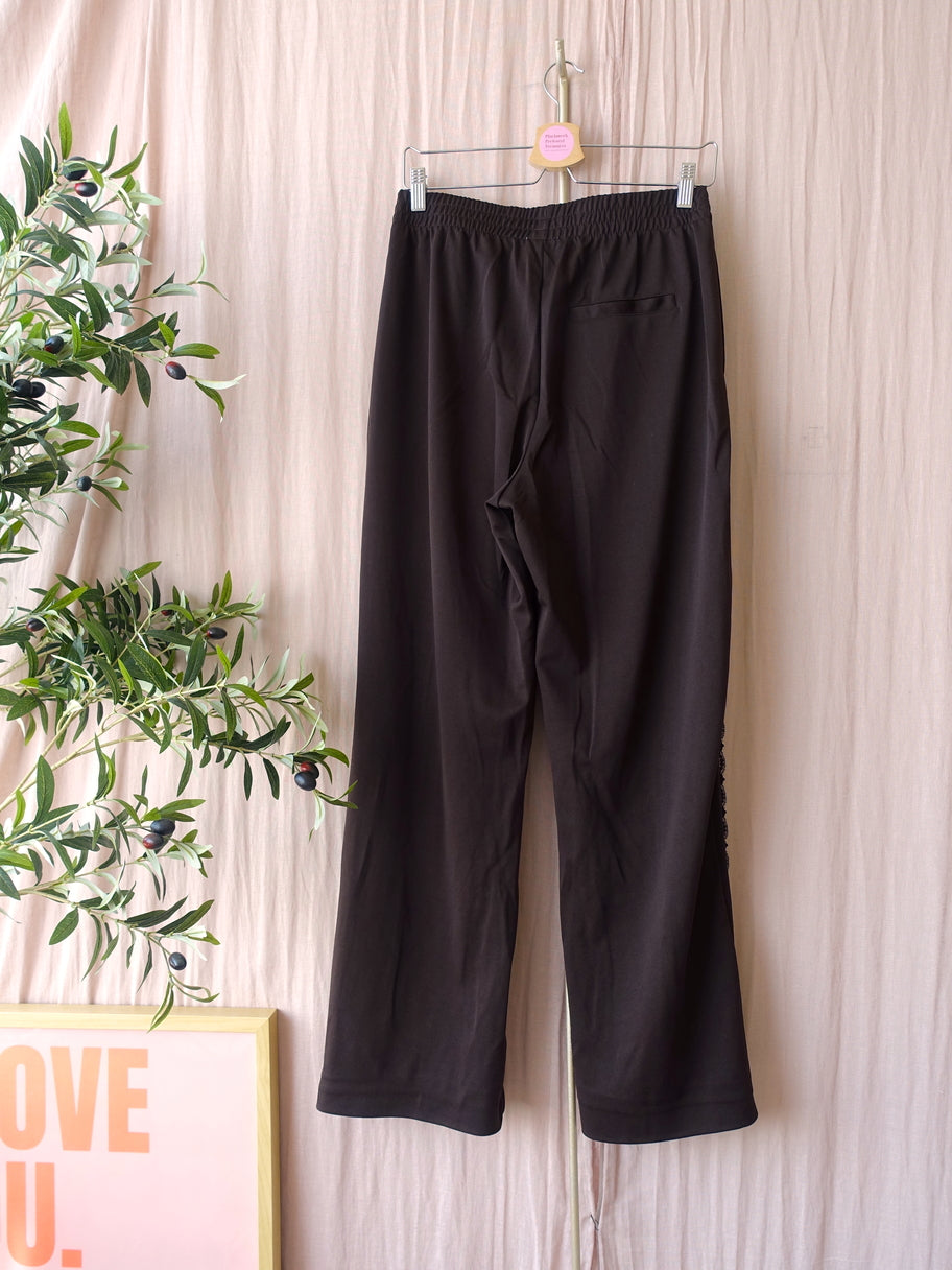 Shoeby high waist wide leg tape pants dark chocolate