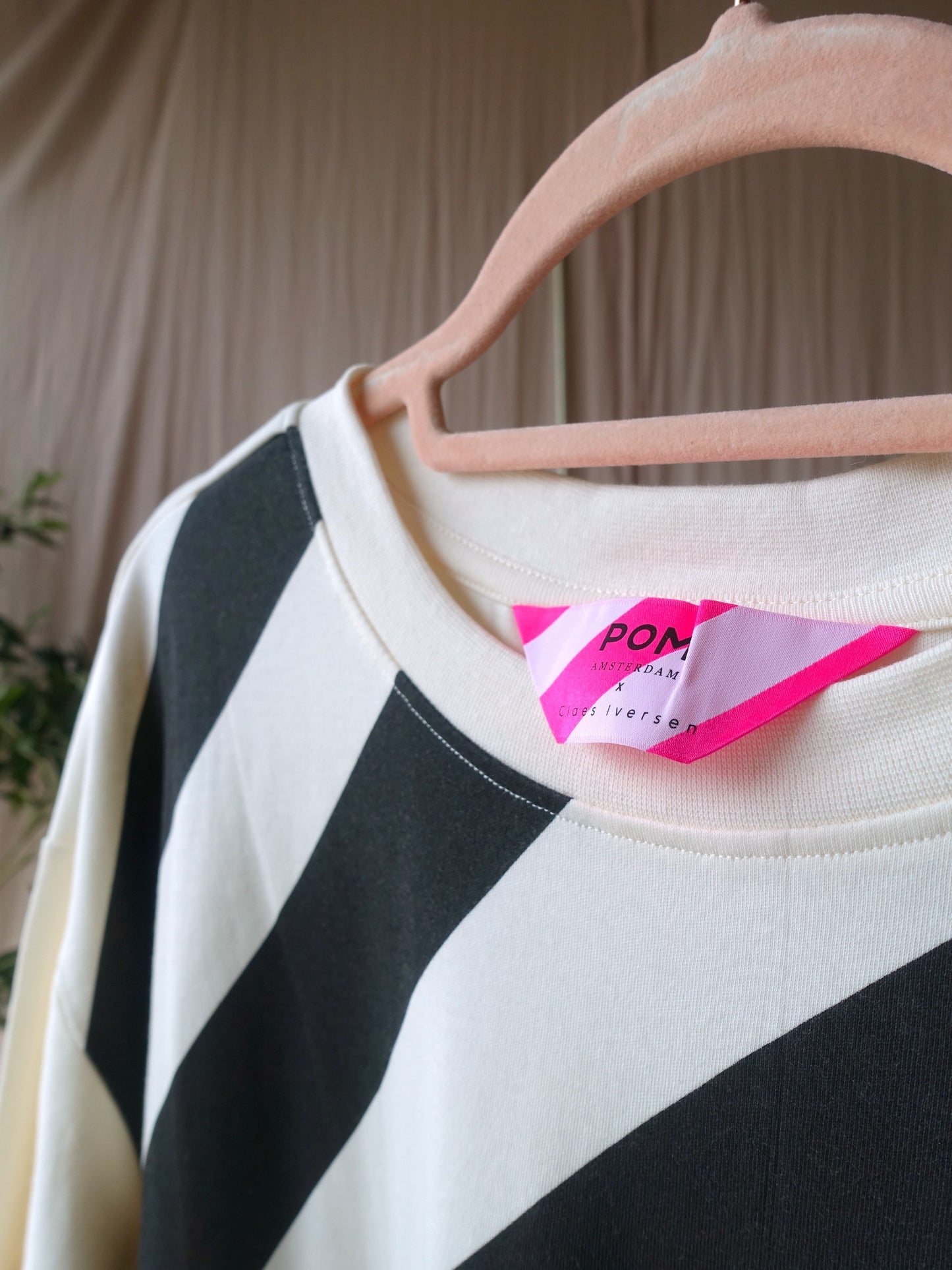 POM Amsterdam x Claes Iversen organic tee meryl