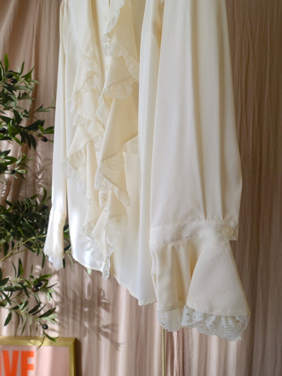 Vintage exclusive elegance boutique silk blouse ecru