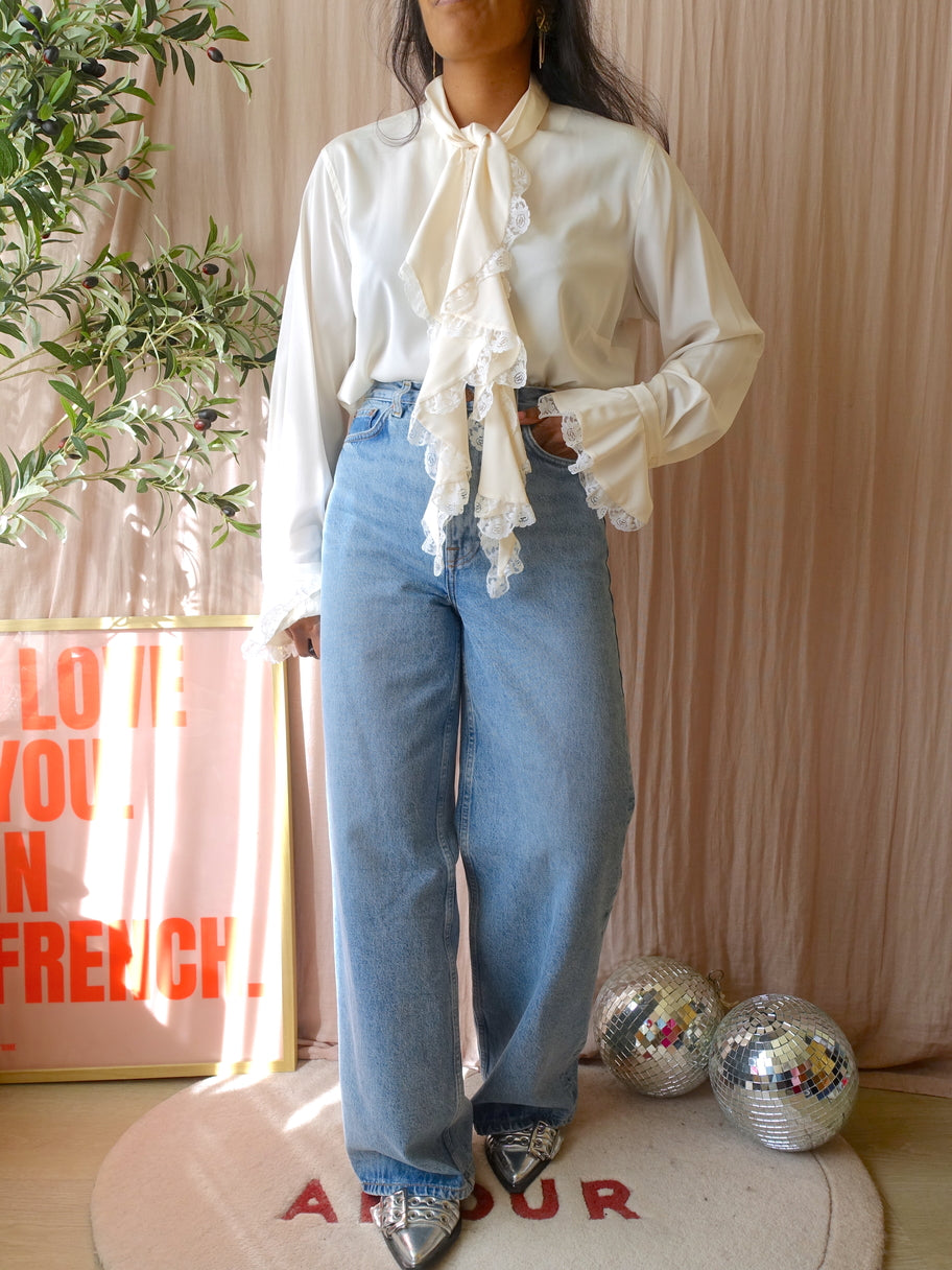 Vintage exclusive elegance boutique silk blouse ecru