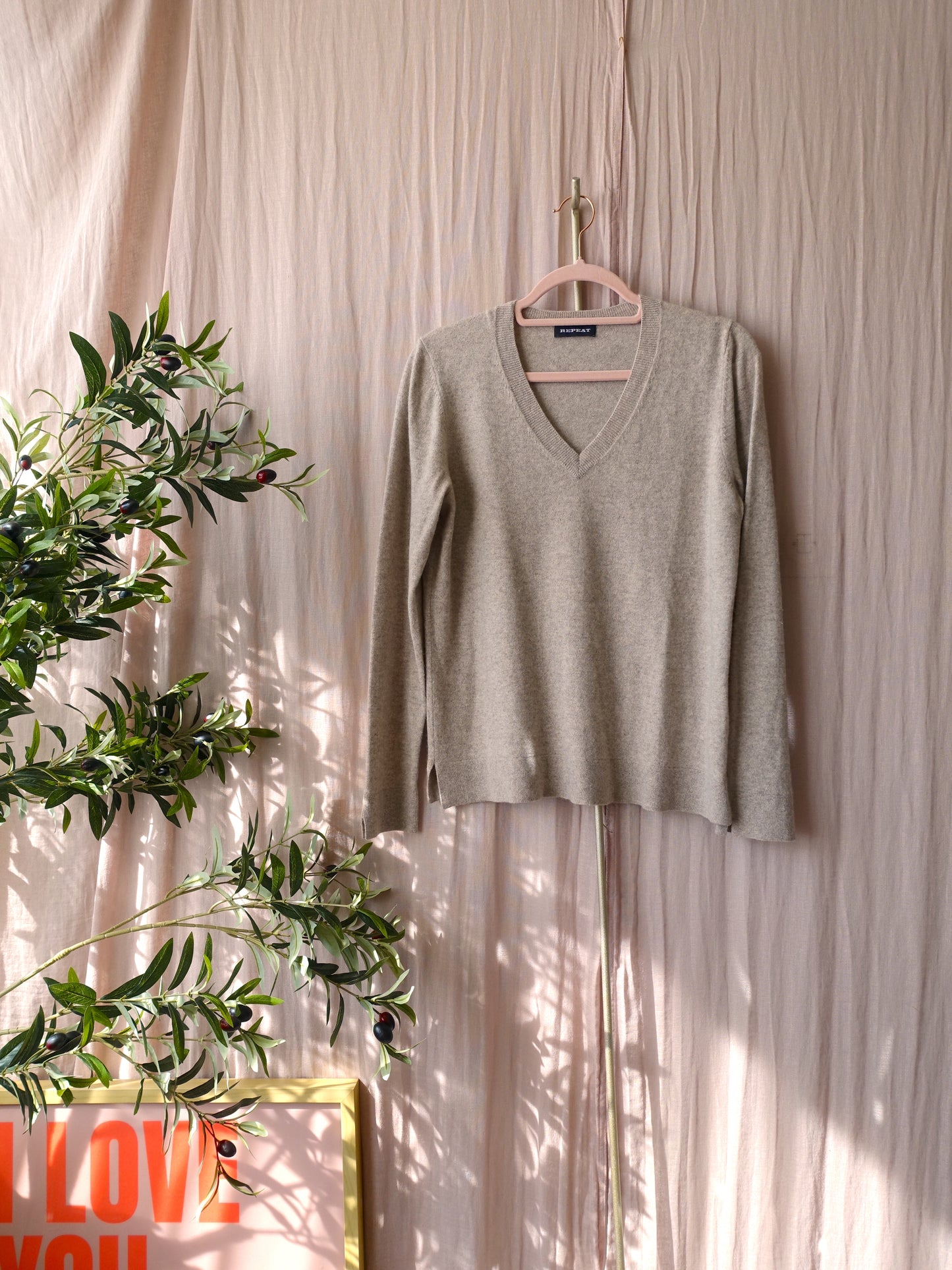 Repeat Cashmere & Silk pullover beige